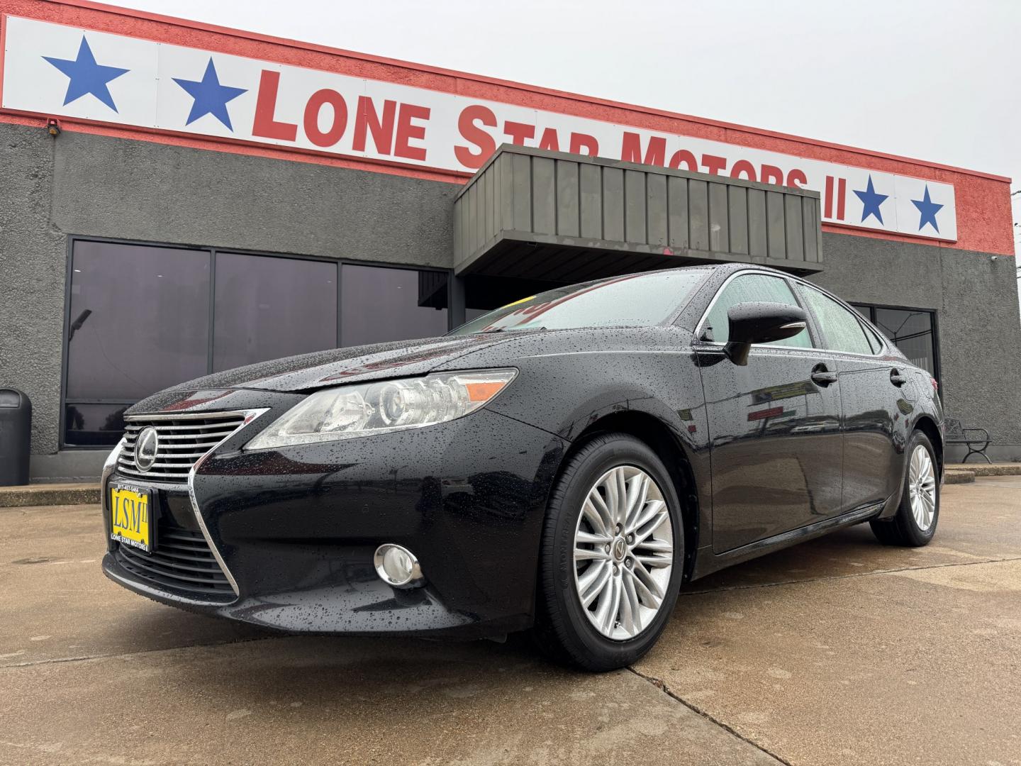 2013 BLACK LEXUS ES 350 BASE (JTHBK1GG5D2) , located at 5900 E. Lancaster Ave., Fort Worth, TX, 76112, (817) 457-5456, 0.000000, 0.000000- Photo#0