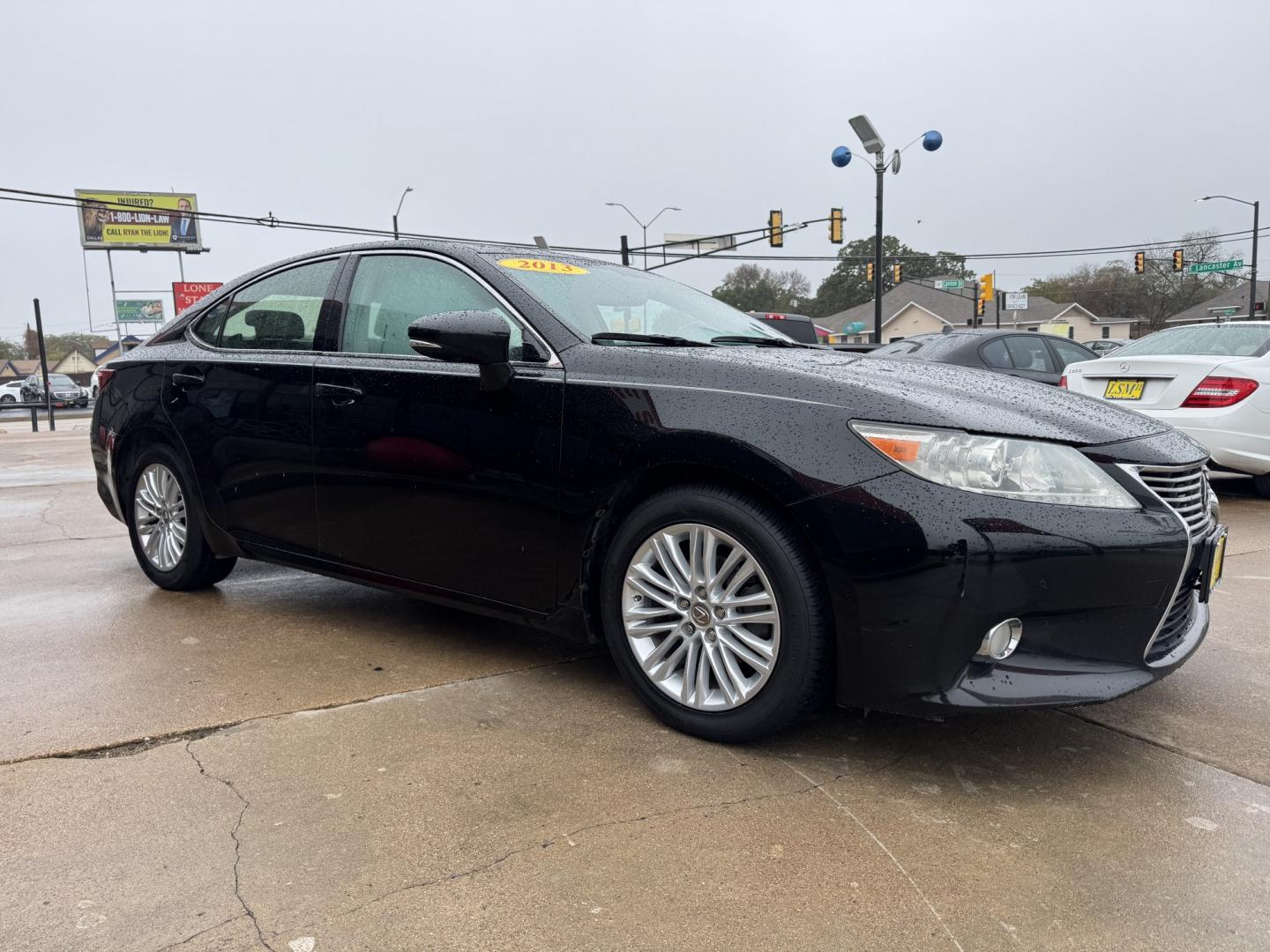 2013 BLACK LEXUS ES 350 BASE (JTHBK1GG5D2) , located at 5900 E. Lancaster Ave., Fort Worth, TX, 76112, (817) 457-5456, 0.000000, 0.000000- Photo#2