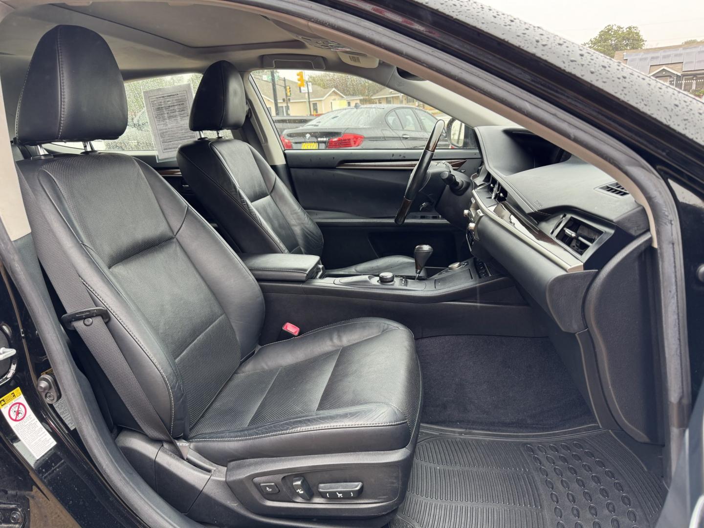 2013 BLACK LEXUS ES 350 BASE (JTHBK1GG5D2) , located at 5900 E. Lancaster Ave., Fort Worth, TX, 76112, (817) 457-5456, 0.000000, 0.000000- Photo#18