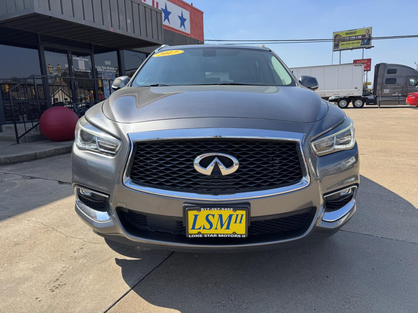 2017 GRAY INFINITI QX60 BASE (5N1DL0MN1HC) , located at 5900 E. Lancaster Ave., Fort Worth, TX, 76112, (817) 457-5456, 0.000000, 0.000000- Photo#1