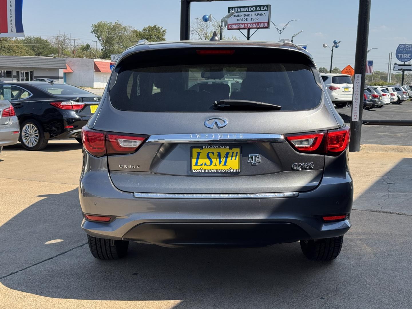 2017 GRAY INFINITI QX60 BASE (5N1DL0MN1HC) , located at 5900 E. Lancaster Ave., Fort Worth, TX, 76112, (817) 457-5456, 0.000000, 0.000000- Photo#4