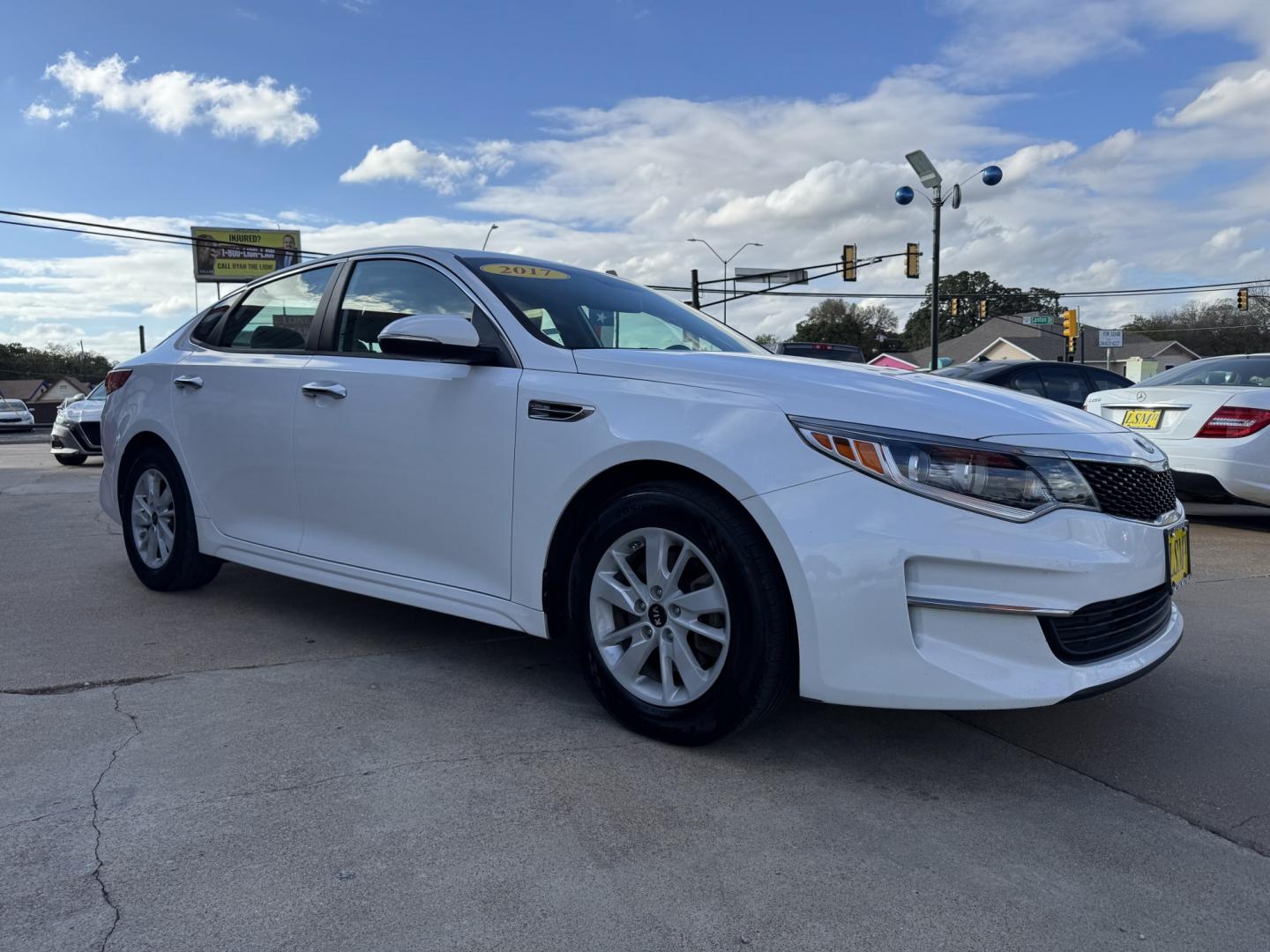 2017 WHITE KIA OPTIMA LX (5XXGT4L34HG) , located at 5900 E. Lancaster Ave., Fort Worth, TX, 76112, (817) 457-5456, 0.000000, 0.000000- Photo#2