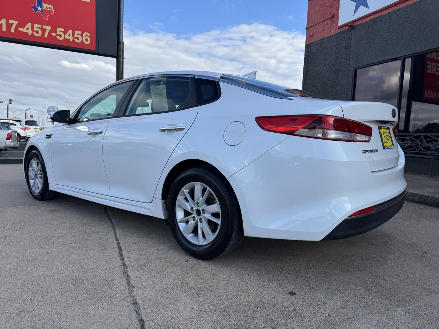 2017 WHITE KIA OPTIMA LX (5XXGT4L34HG) , located at 5900 E. Lancaster Ave., Fort Worth, TX, 76112, (817) 457-5456, 0.000000, 0.000000- Photo#6