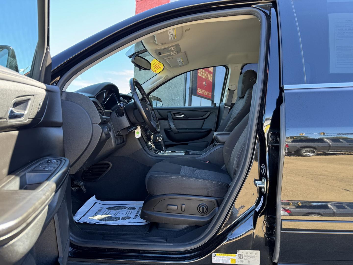 2017 BLACK CHEVROLET TRAVERSE 1LT (1GNKVGKD1HJ) , located at 5900 E. Lancaster Ave., Fort Worth, TX, 76112, (817) 457-5456, 0.000000, 0.000000- Photo#9