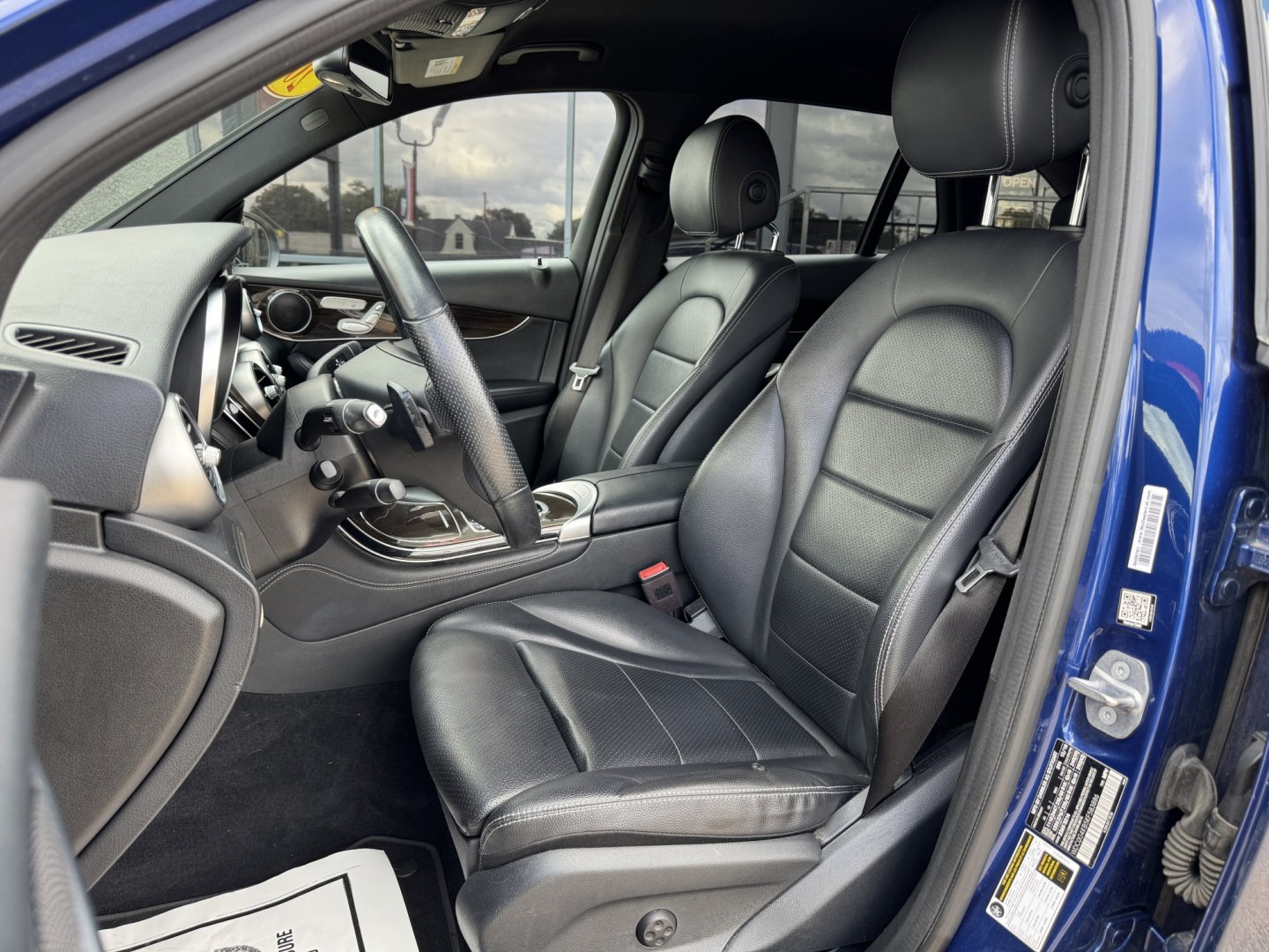 2019 BLUE MERCEDES-BENZ GLC GLC300 (WDC0G4KB5KF) , located at 5900 E. Lancaster Ave., Fort Worth, TX, 76112, (817) 457-5456, 0.000000, 0.000000- Photo#11