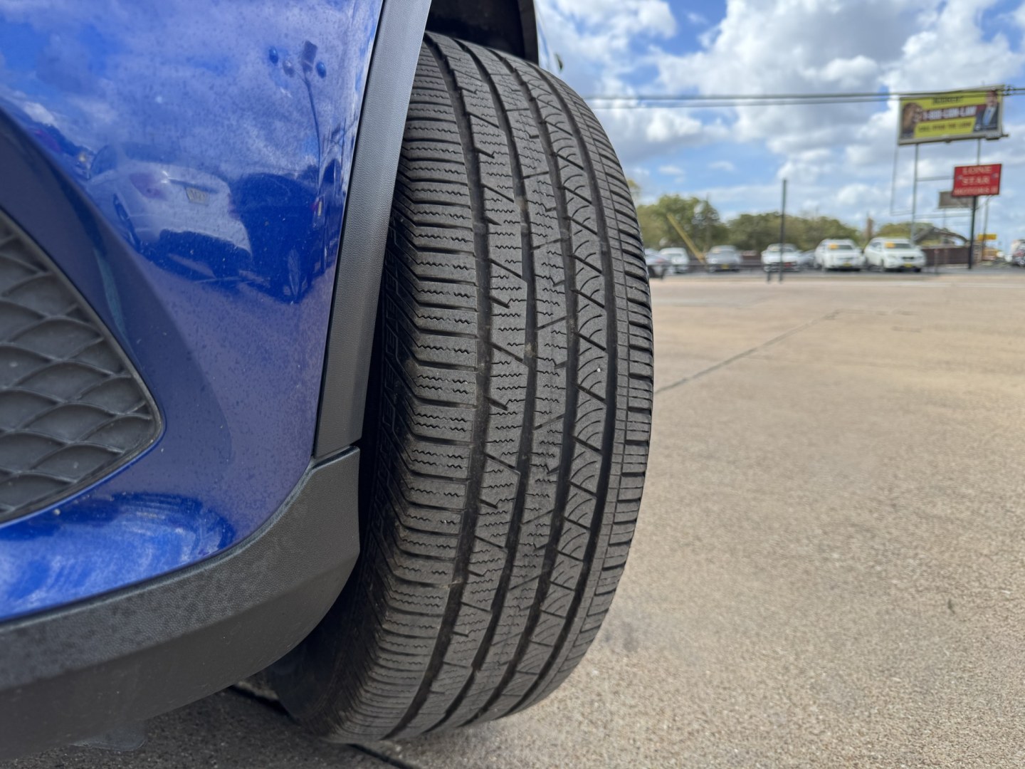 2019 BLUE MERCEDES-BENZ GLC GLC300 (WDC0G4KB5KF) , located at 5900 E. Lancaster Ave., Fort Worth, TX, 76112, (817) 457-5456, 0.000000, 0.000000- Photo#25