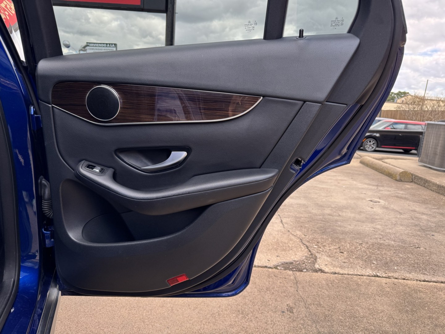2019 BLUE MERCEDES-BENZ GLC GLC300 (WDC0G4KB5KF) , located at 5900 E. Lancaster Ave., Fort Worth, TX, 76112, (817) 457-5456, 0.000000, 0.000000- Photo#14