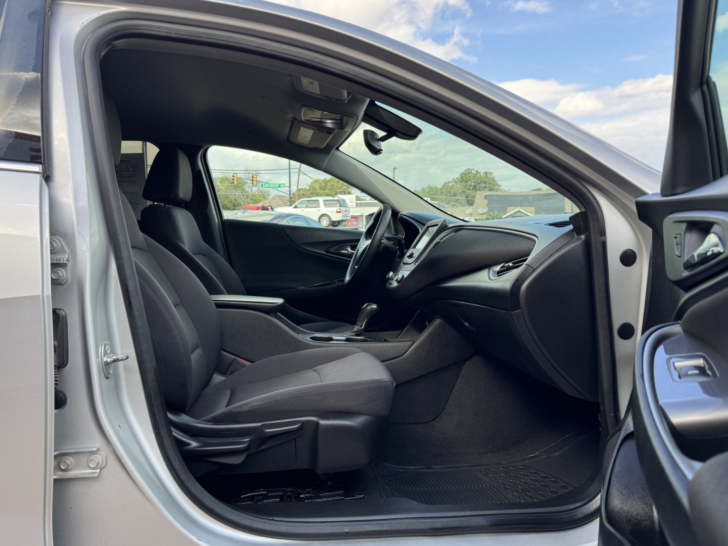 2017 SILVER CHEVROLET MALIBU LS (1LS) (1G1ZB5ST1HF) , located at 5900 E. Lancaster Ave., Fort Worth, TX, 76112, (817) 457-5456, 0.000000, 0.000000- Photo#16