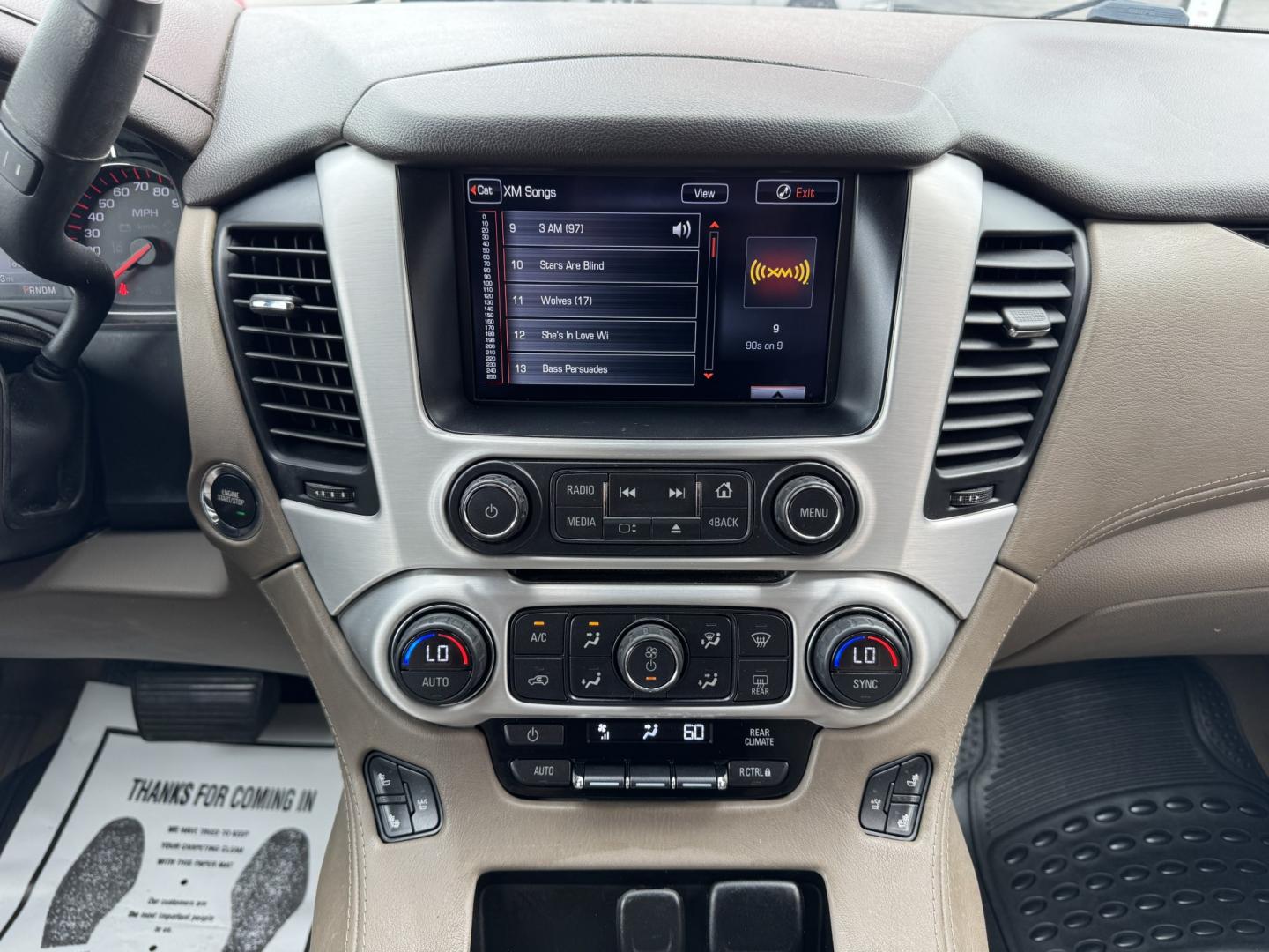 2015 WHITE GMC YUKON XL SLT (1GKS1HKC2FR) , located at 5900 E. Lancaster Ave., Fort Worth, TX, 76112, (817) 457-5456, 0.000000, 0.000000- Photo#22