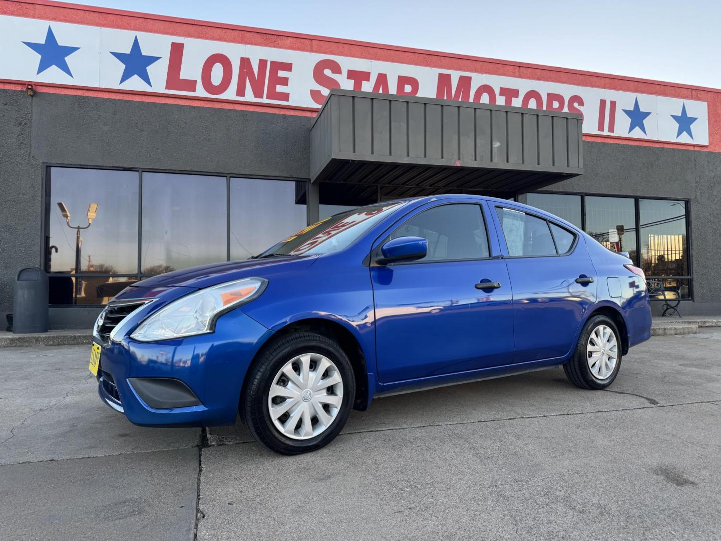 2017 Nissan Versa Sedan S Plus photo 2