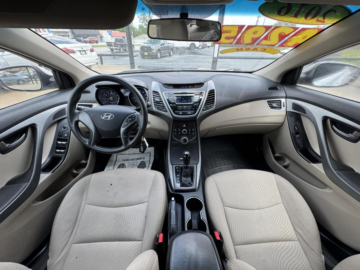 2016 WHITE HYUNDAI ELANTRA LIMITED; SE; (5NPDH4AE6GH) , located at 5900 E. Lancaster Ave., Fort Worth, TX, 76112, (817) 457-5456, 0.000000, 0.000000 - This is a 2016 HYUNDAI ELANTRA 4 DR SEDAN that is in excellent condition. The interior is clean with no rips or tears or stains. All power windows, door locks and seats. Ice cold AC for those hot Texas summer days. It is equipped with a CD player, AM/FM radio, AUX port, Bluetooth connectivity and Si - Photo#17