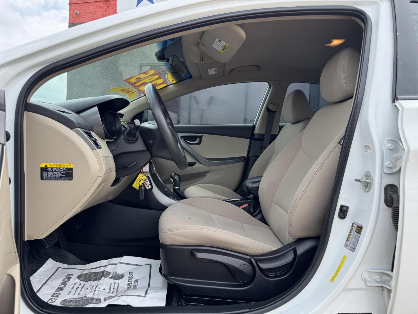2016 WHITE HYUNDAI ELANTRA LIMITED; SE; (5NPDH4AE6GH) , located at 5900 E. Lancaster Ave., Fort Worth, TX, 76112, (817) 457-5456, 0.000000, 0.000000 - This is a 2016 HYUNDAI ELANTRA 4 DR SEDAN that is in excellent condition. The interior is clean with no rips or tears or stains. All power windows, door locks and seats. Ice cold AC for those hot Texas summer days. It is equipped with a CD player, AM/FM radio, AUX port, Bluetooth connectivity and Si - Photo#8