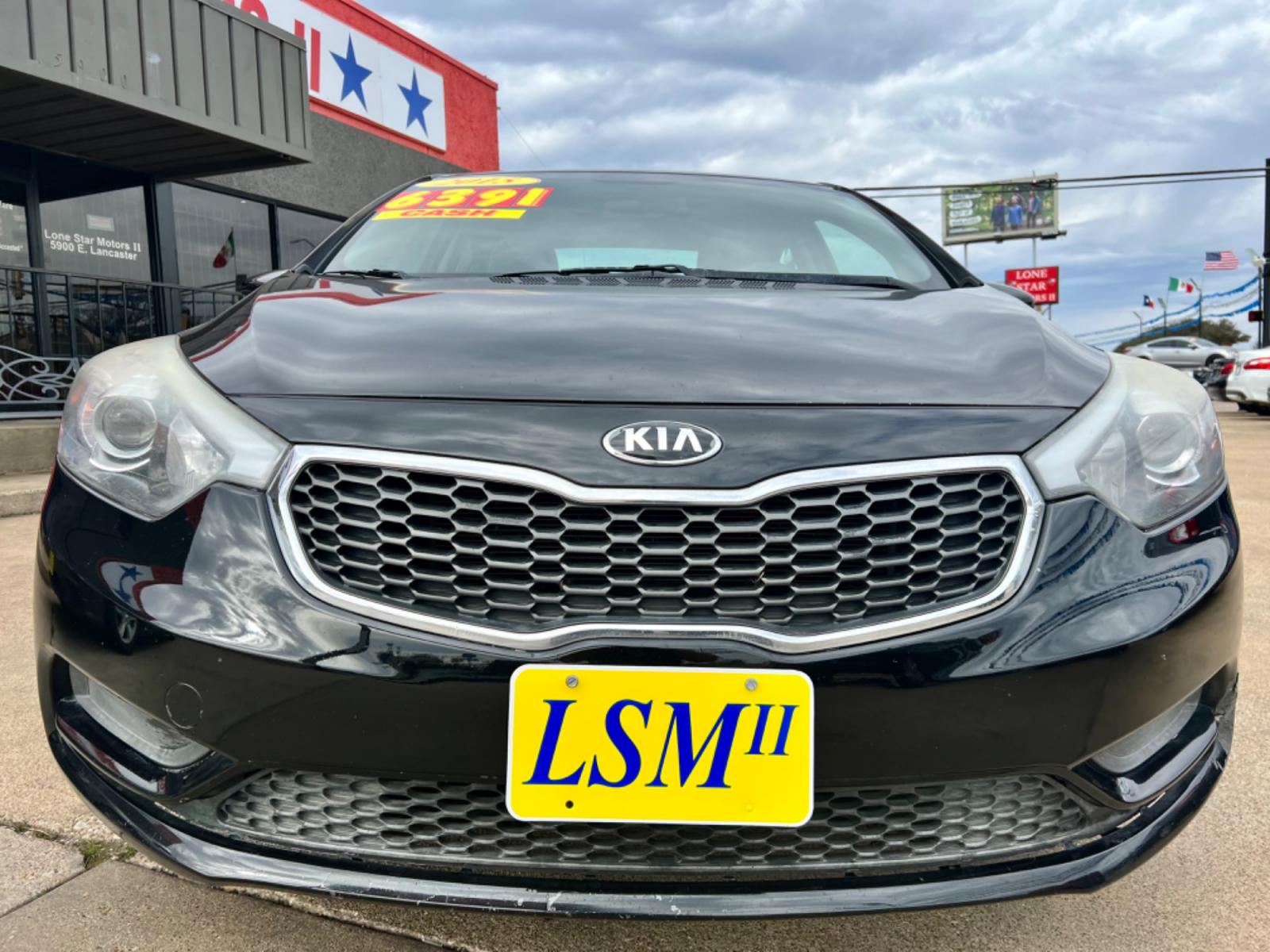 2015 BLACK KIA FORTE LX (KNAFK4A6XF5) , located at 5900 E. Lancaster Ave., Fort Worth, TX, 76112, (817) 457-5456, 0.000000, 0.000000 - Photo #2