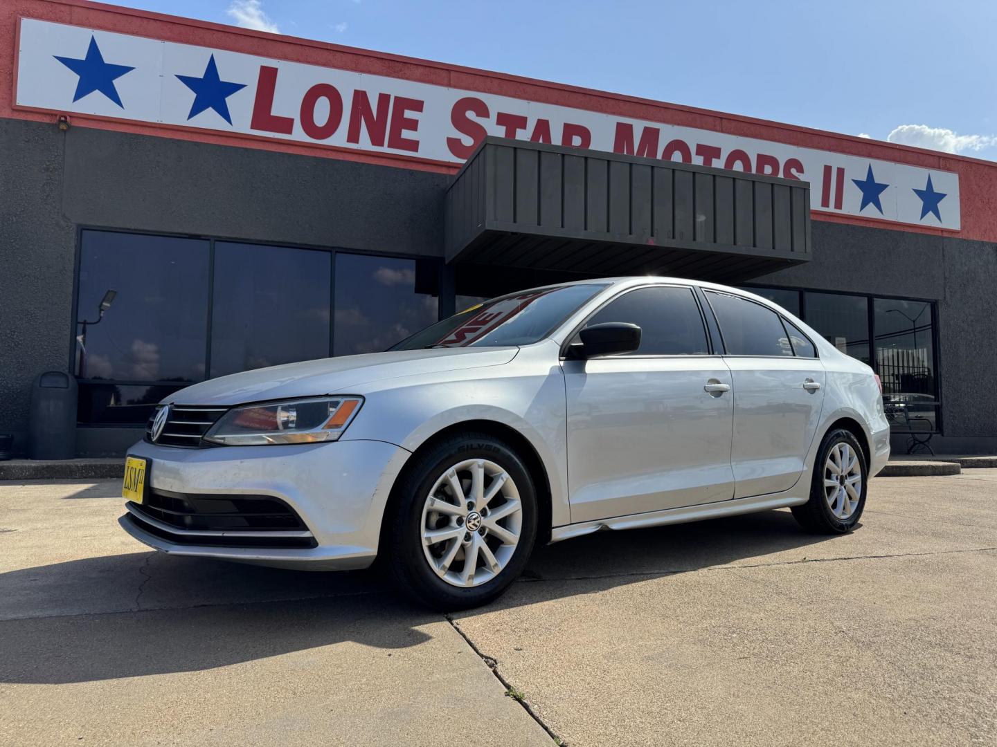 2015 SILVER VOLKSWAGEN JETTA (3VWD17AJ6FM) , located at 5900 E. Lancaster Ave., Fort Worth, TX, 76112, (817) 457-5456, 0.000000, 0.000000 - Photo#0