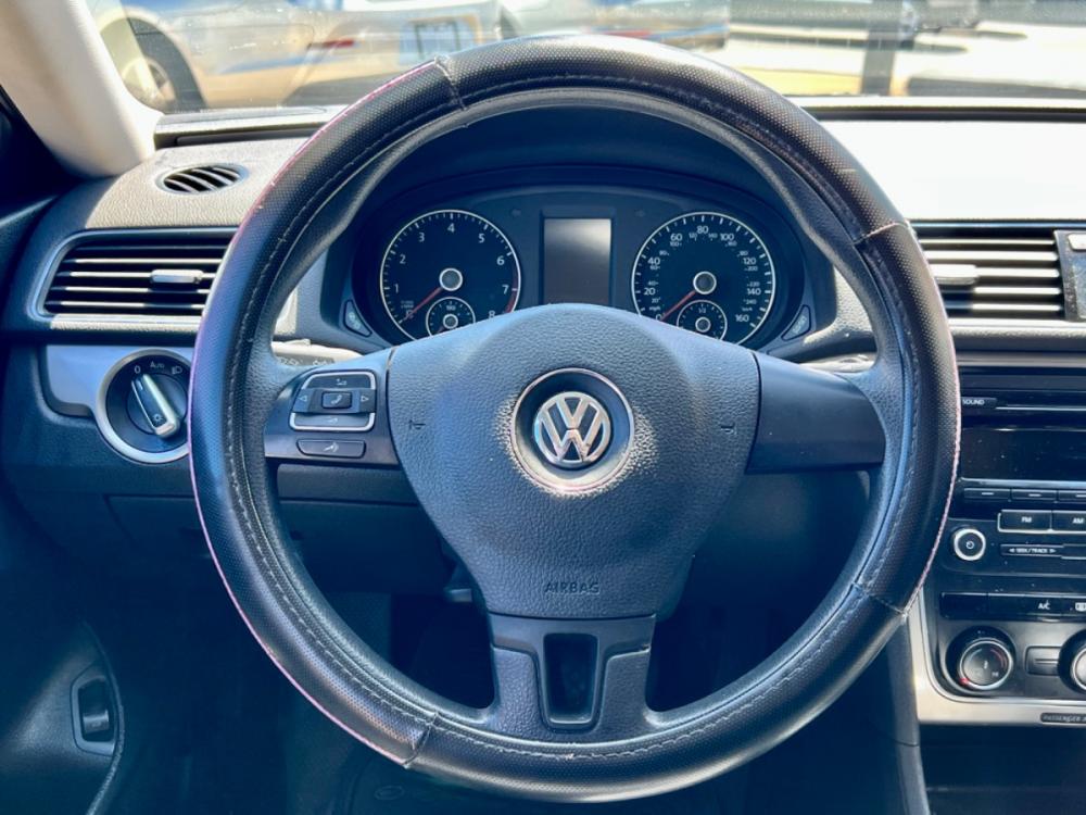2015 BEIGE VOLKSWAGEN PASSAT (1VWAT7A3XFC) , located at 5900 E. Lancaster Ave., Fort Worth, TX, 76112, (817) 457-5456, 0.000000, 0.000000 - This is a 2015 VOLKSWAGEN PASSAT 4 DR SEDAN that is in excellent condition. The interior is clean with no rips or tears or stains. All power windows, door locks and seats. Ice cold AC for those hot Texas summer days. It is equipped with a CD player, AM/FM radio, AUX port, Bluetooth connectivity and - Photo #19