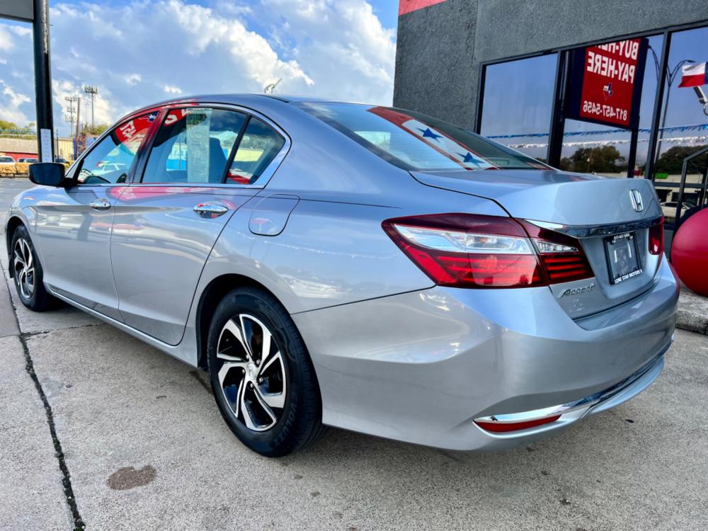 2016 SILVER /Gray HONDA ACCORD LX 4dr Sedan CVT (1HGCR2F36GA) with an 2.4L I4 engine, CVT transmission, located at 5900 E. Lancaster Ave., Fort Worth, TX, 76112, (817) 457-5456, 0.000000, 0.000000 - This is a 2016 Honda Accord LX Sedan CVT 4 DR SEDAN that is in excellent condition. There are no dents or scratches. The interior is clean with no rips or tears or stains. All power windows, door locks and seats. Ice cold AC for those hot Texas summer days. It is equipped with a CD player, AM/FM rad - Photo #4