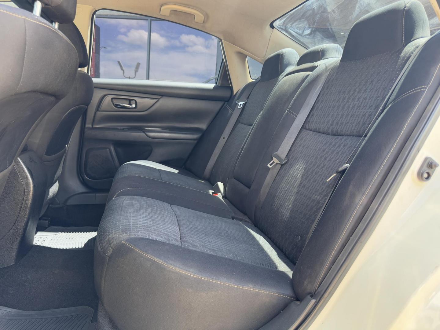 2017 WHITE /Gray NISSAN ALTIMA 2.5 S 4dr Sedan (1N4AL3AP2HN) with an 2.5L I4 engine, CVT transmission, located at 5900 E. Lancaster Ave., Fort Worth, TX, 76112, (817) 457-5456, 0.000000, 0.000000 - This is a 2017 Nissan Altima 2.5 S 4dr Sedan that is in excellent condition. There are no dents or scratches. The interior is clean with no rips or tears or stains. All power windows, door locks and seats. Ice cold AC for those hot Texas summer days. It is equipped with a CD player, AM/FM radio, AUX - Photo#11
