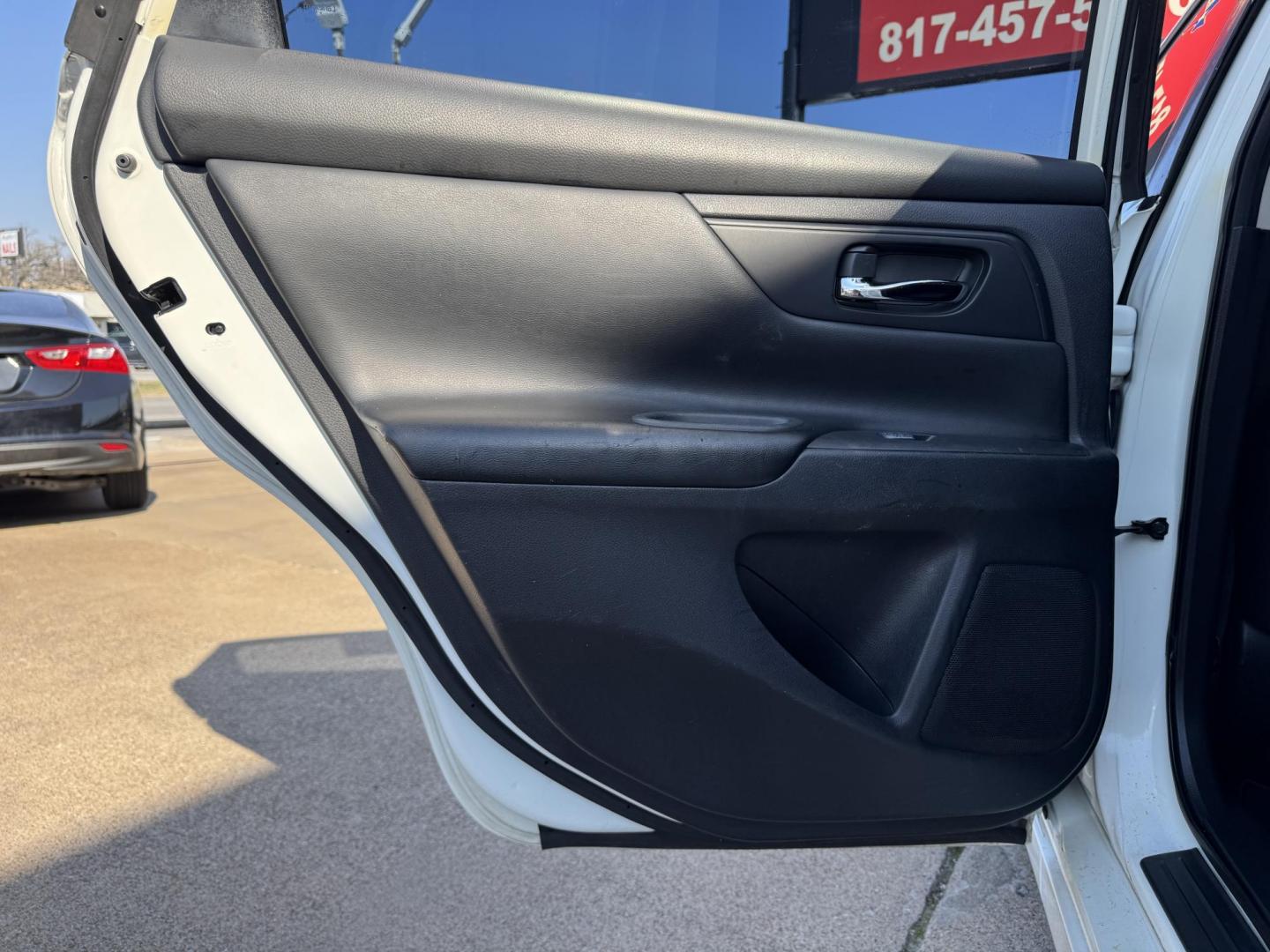 2017 WHITE /Gray NISSAN ALTIMA 2.5 S 4dr Sedan (1N4AL3AP2HN) with an 2.5L I4 engine, CVT transmission, located at 5900 E. Lancaster Ave., Fort Worth, TX, 76112, (817) 457-5456, 0.000000, 0.000000 - This is a 2017 Nissan Altima 2.5 S 4dr Sedan that is in excellent condition. There are no dents or scratches. The interior is clean with no rips or tears or stains. All power windows, door locks and seats. Ice cold AC for those hot Texas summer days. It is equipped with a CD player, AM/FM radio, AUX - Photo#10