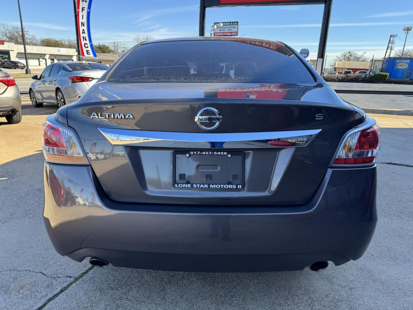 2015 BROWN /Beige NISSAN ALTIMA 2.5 SL 4dr Sedan (1N4AL3AP6FN) with an 2.5L I4 engine, CVT transmission, located at 5900 E. Lancaster Ave., Fort Worth, TX, 76112, (817) 457-5456, 0.000000, 0.000000 - This is a 2015 Nissan Altima 2.5 SL 4dr Sedan. There are no dents or scratches. All power windows, door locks and seats. Ice cold AC for those hot Texas summer days. It is equipped with a CD player, AM/FM radio, AUX port, Bluetooth connectivity and Sirius XM radio capability. It runs and drives like - Photo#5