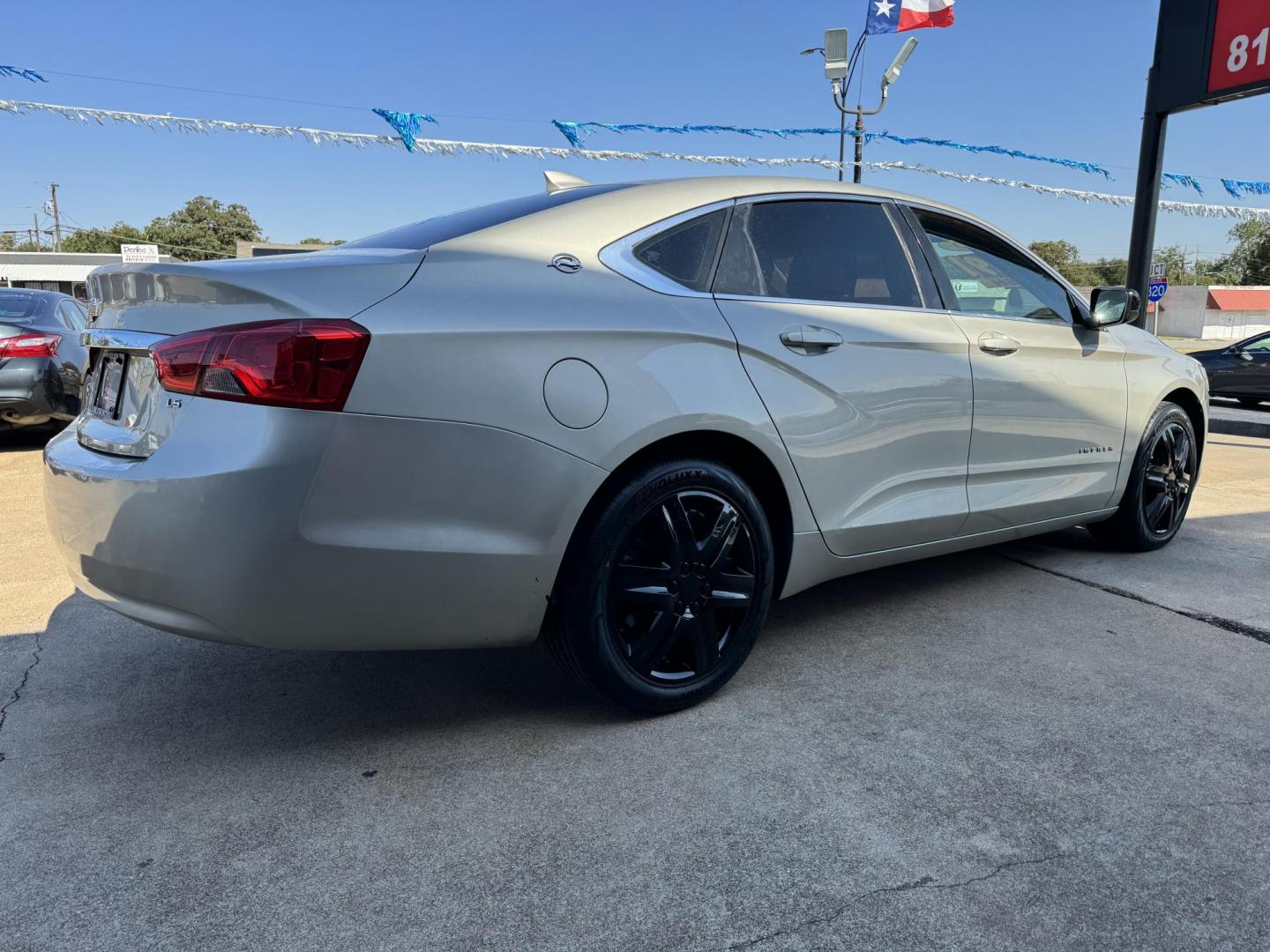 2015 GOLD /Gray CHEVROLET IMPALA LS Fleet 4dr Sedan (2G11X5SL7F9) with an 2.5L I4 engine, Automatic 6-Speed transmission, located at 5900 E. Lancaster Ave., Fort Worth, TX, 76112, (817) 457-5456, 0.000000, 0.000000 - This is a 2015 Chevrolet Impala LS Fleet 4dr Sedan that is in excellent condition. There are no dents or scratches. The interior is clean with no rips or tears or stains. All power windows, door locks and seats. Ice cold AC for those hot Texas summer days. It is equipped with a CD player, AM/FM radi - Photo#4