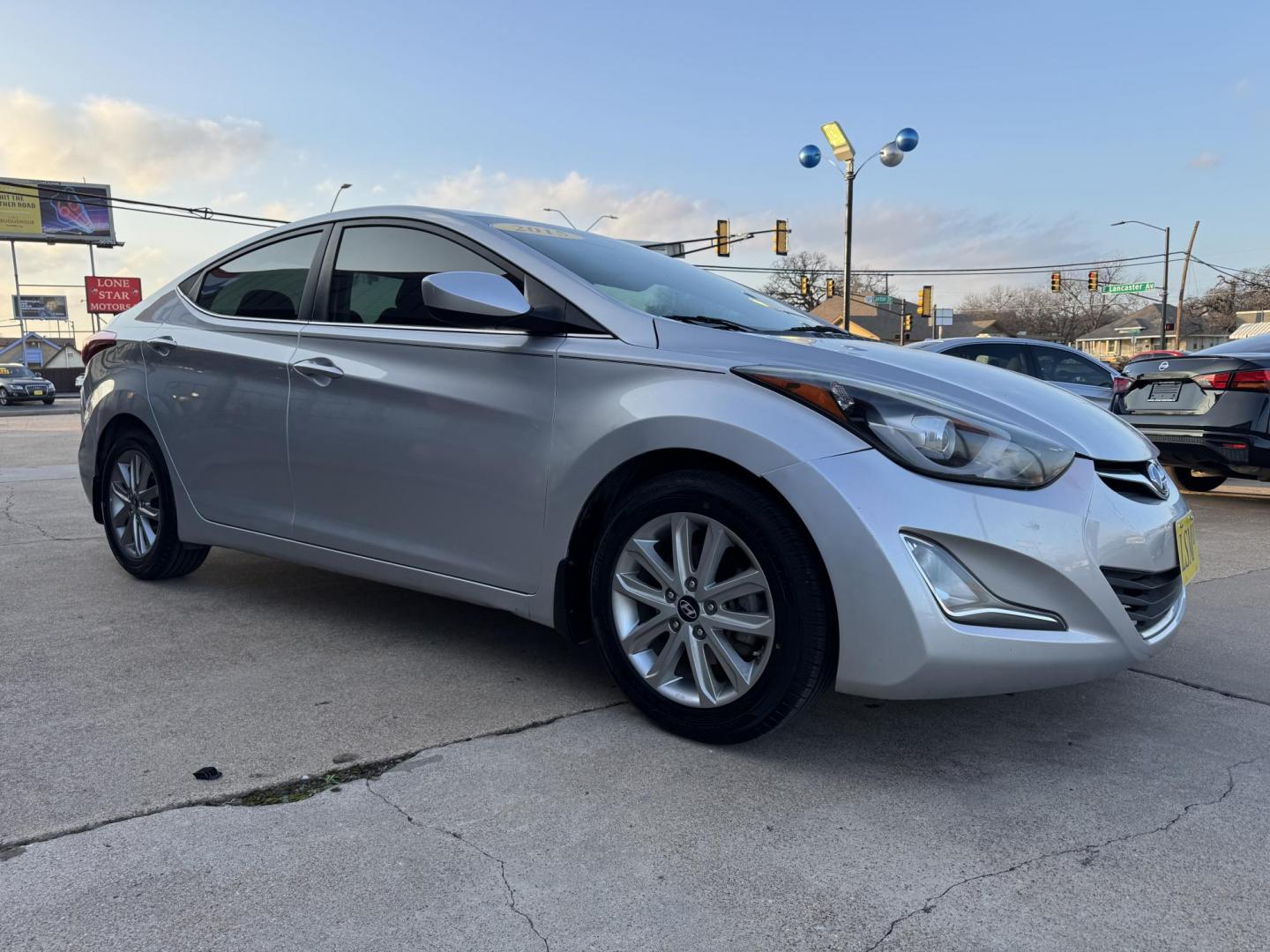 2015 SILVER HYUNDAI ELANTRA (5NPDH4AE6FH) , located at 5900 E. Lancaster Ave., Fort Worth, TX, 76112, (817) 457-5456, 0.000000, 0.000000 - Photo#3