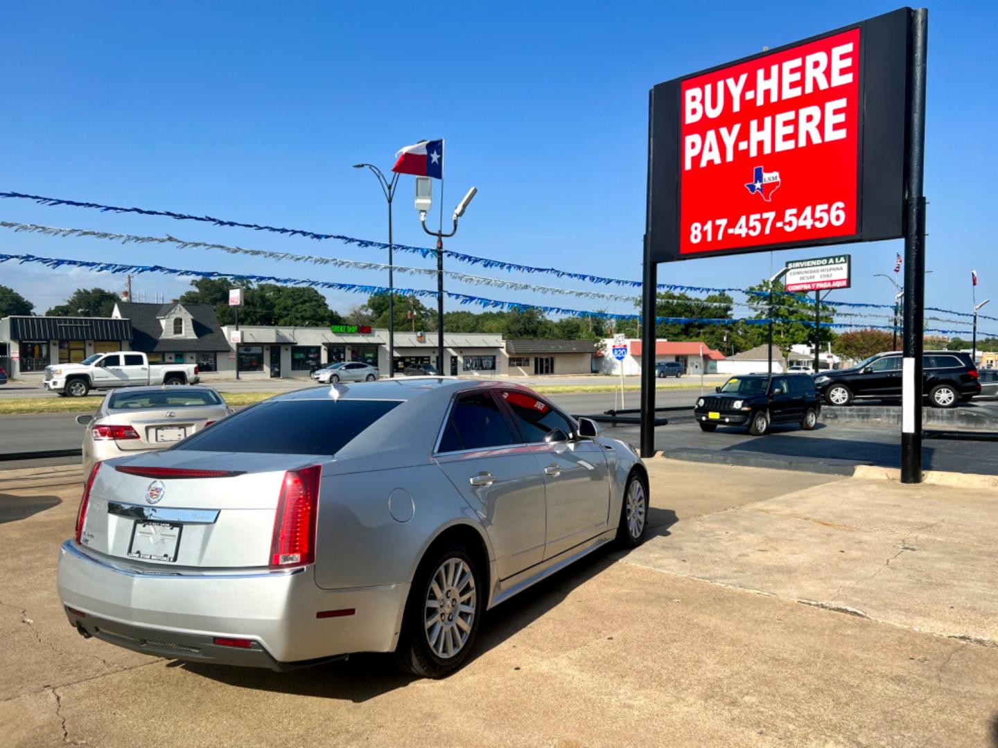 2013 SILVER CADILLAC CTS LUXURY (1G6DE5E59D0) , located at 5900 E. Lancaster Ave., Fort Worth, TX, 76112, (817) 457-5456, 0.000000, 0.000000 - This is a 2013 CADILLAC CTS LUXURY 4 DR SEDAN that is in excellent condition. The interior is clean with no rips or tears or stains. All power windows, door locks and seats. Ice cold AC for those hot Texas summer days. It is equipped with a CD player, AM/FM radio, AUX port, Bluetooth connectivity an - Photo#6