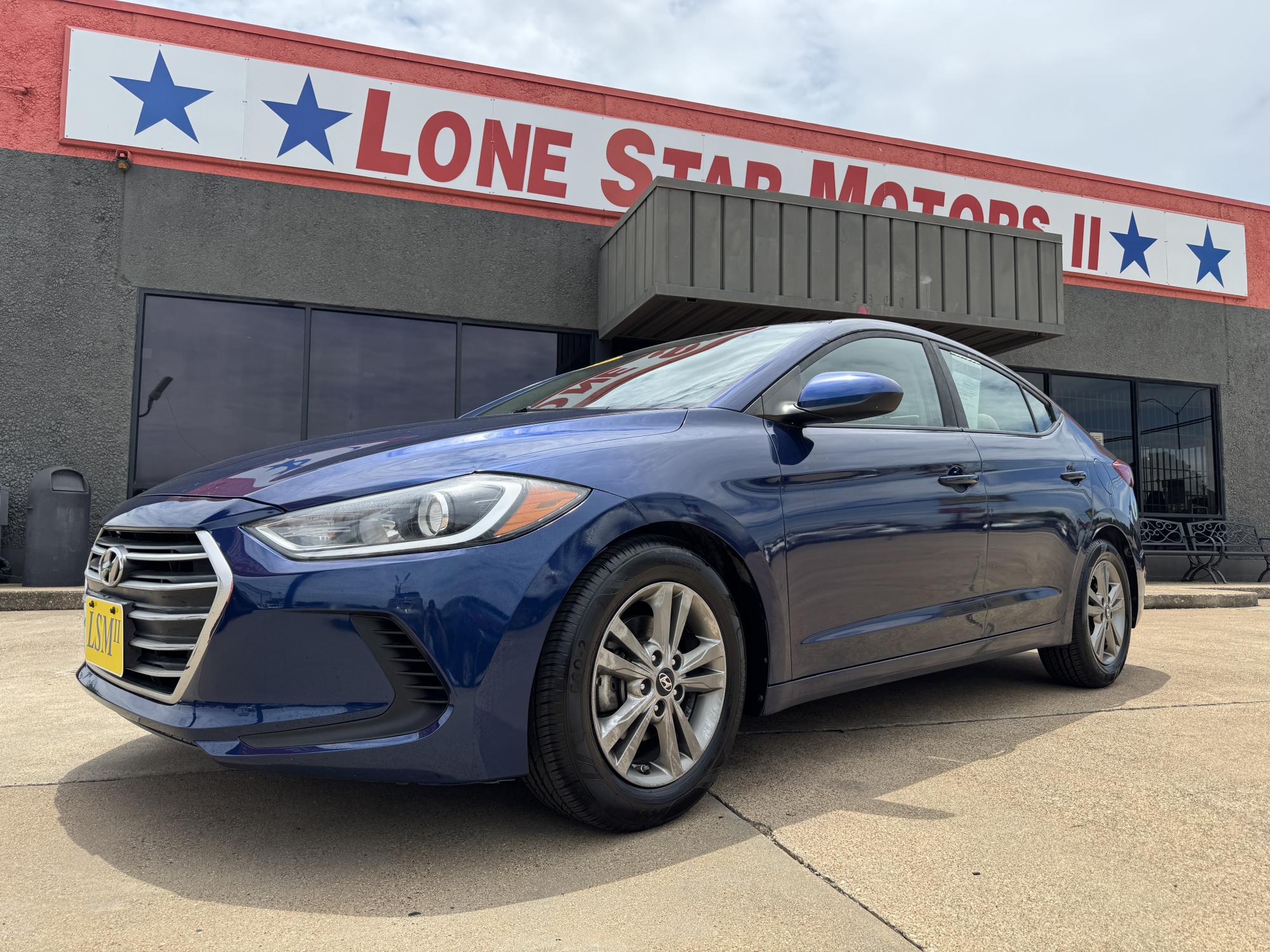 photo of 2018 HYUNDAI ELANTRA 4 DOOR SEDAN