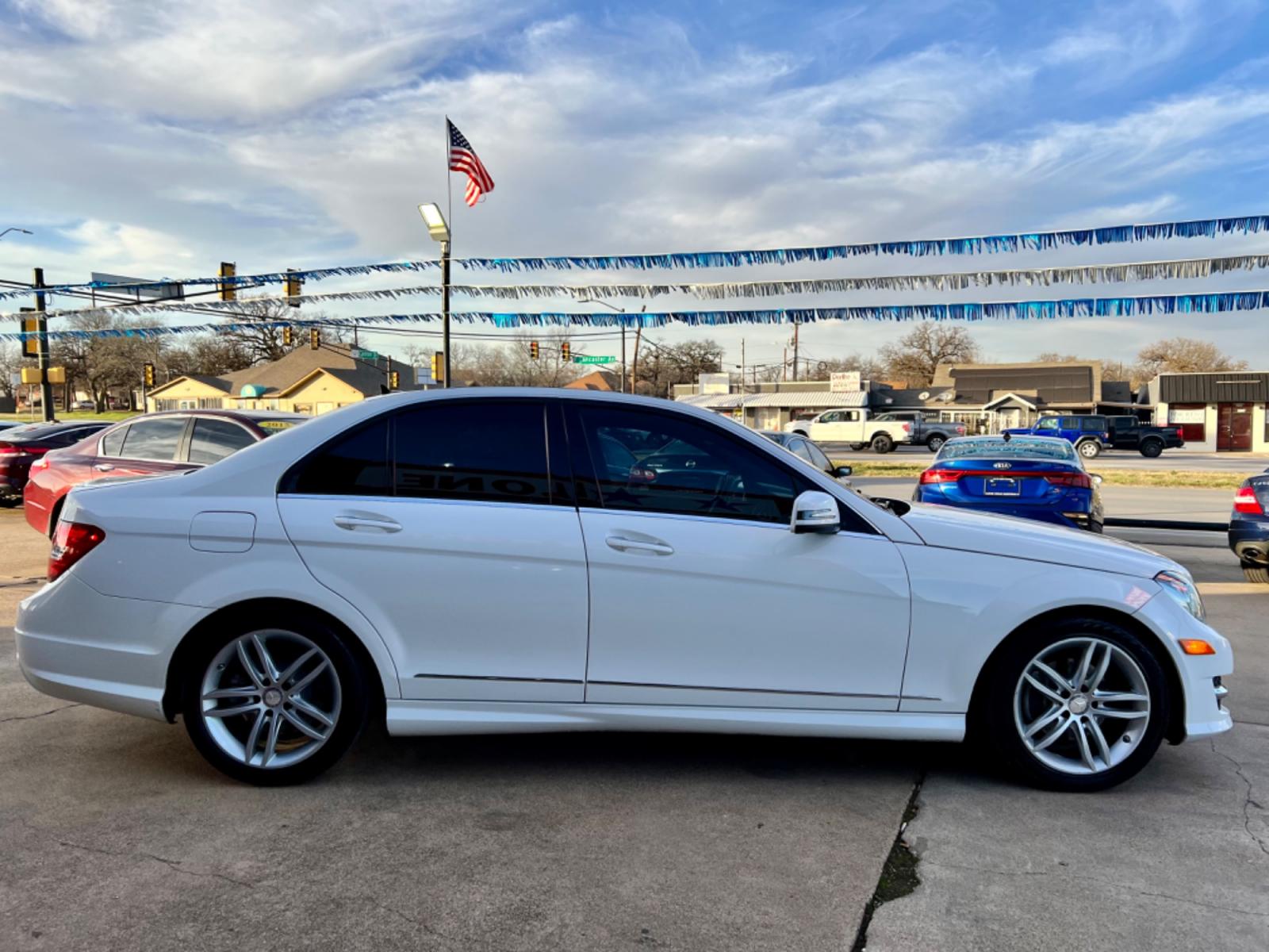 2014 WHITE MERCEDES-BENZ C-CLASS (WDDGF4HB5EA) , located at 5900 E. Lancaster Ave., Fort Worth, TX, 76112, (817) 457-5456, 0.000000, 0.000000 - Photo #6