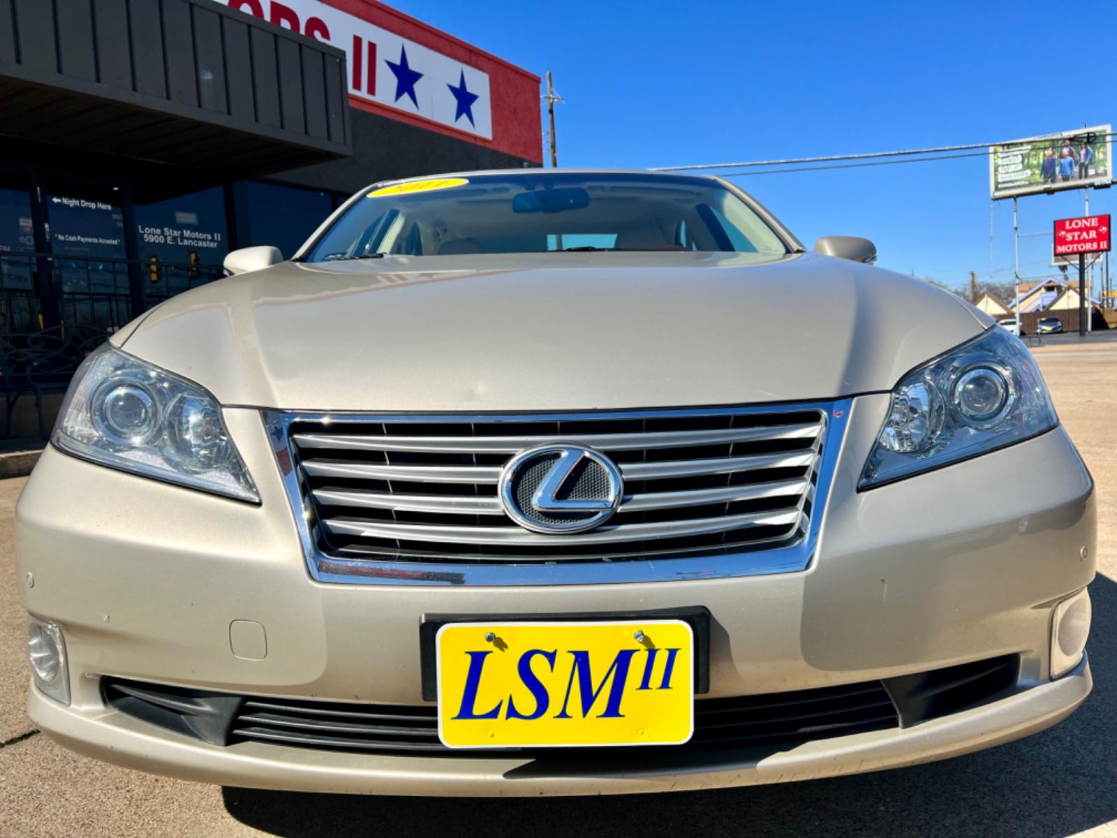 2011 GOLD LEXUS ES 350 (JTHBK1EG9B2) , located at 5900 E. Lancaster Ave., Fort Worth, TX, 76112, (817) 457-5456, 0.000000, 0.000000 - This is a 2011 LEXUS ES 350 4 DOOR SEDAN that is in excellent condition. There are no dents or scratches. The interior is clean with no rips or tears or stains. All power windows, door locks and seats. Ice cold AC for those hot Texas summer days. It is equipped with a CD player, AM/FM radio, AUX por - Photo #2