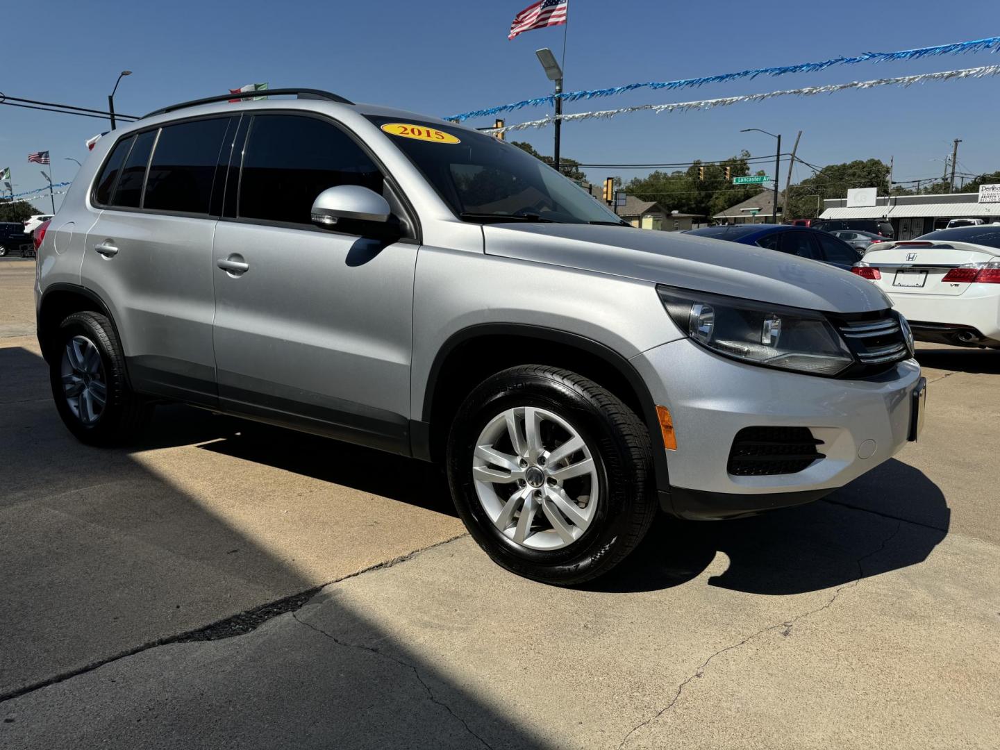 2015 SILVER VOLKSWAGEN TIGUAN S; SE; SEL; W (WVGAV7AX6FW) , located at 5900 E. Lancaster Ave., Fort Worth, TX, 76112, (817) 457-5456, 0.000000, 0.000000 - This is a 2015 VOLKSWAGEN TIGUAN 4 DR SUV that is in excellent condition. The interior is clean with no rips or tears or stains. All power windows, door locks and seats. Ice cold AC for those hot Texas summer days. It is equipped with a CD player, AM/FM radio, AUX port, Bluetooth connectivity and Si - Photo#3