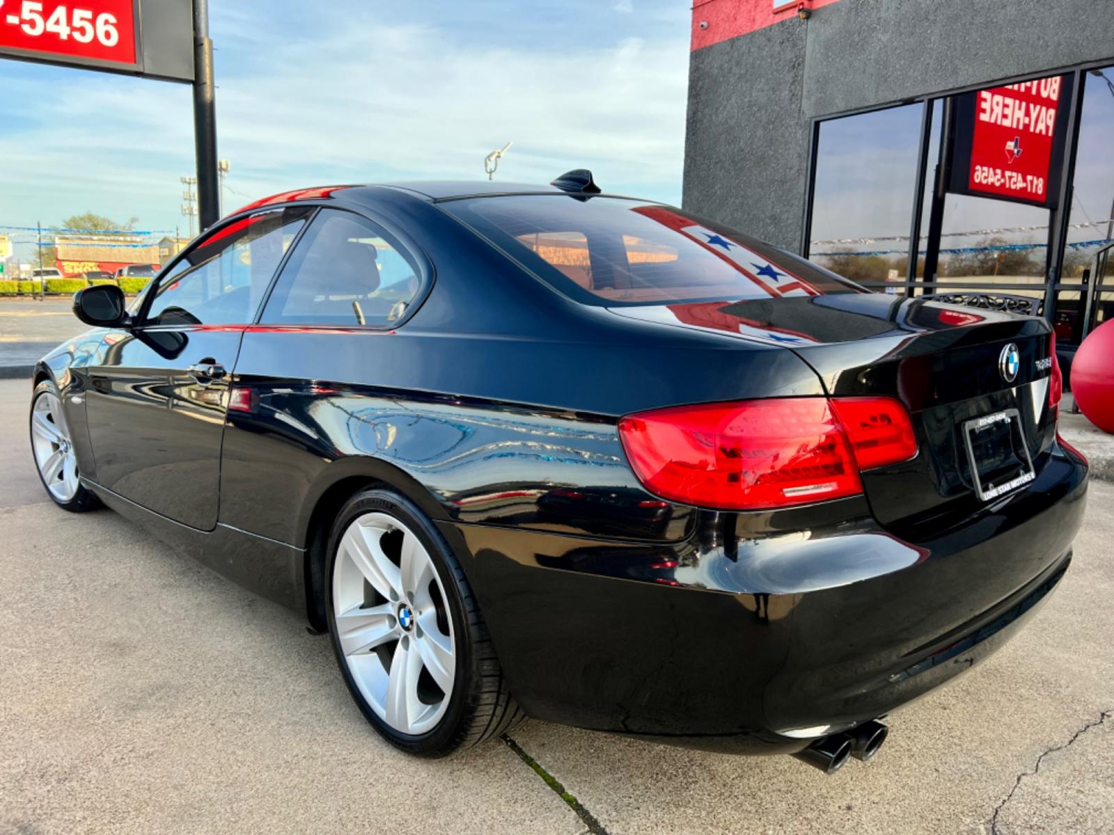 2011 BLACK BMW 3 SERIES (WBAKE3C5XBE) , located at 5900 E. Lancaster Ave., Fort Worth, TX, 76112, (817) 457-5456, 0.000000, 0.000000 - Photo #3