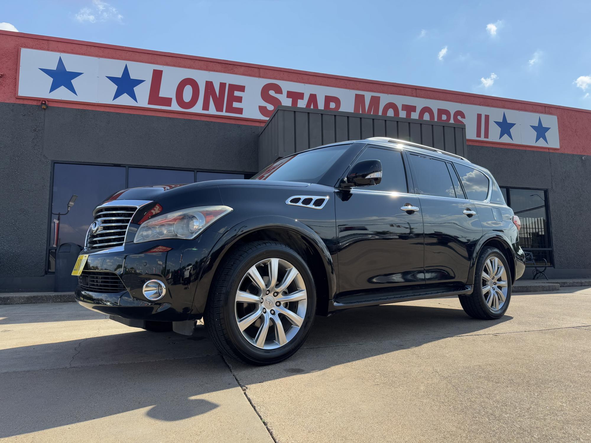 photo of 2011 INFINITI QX56 4 DOOR WAGON