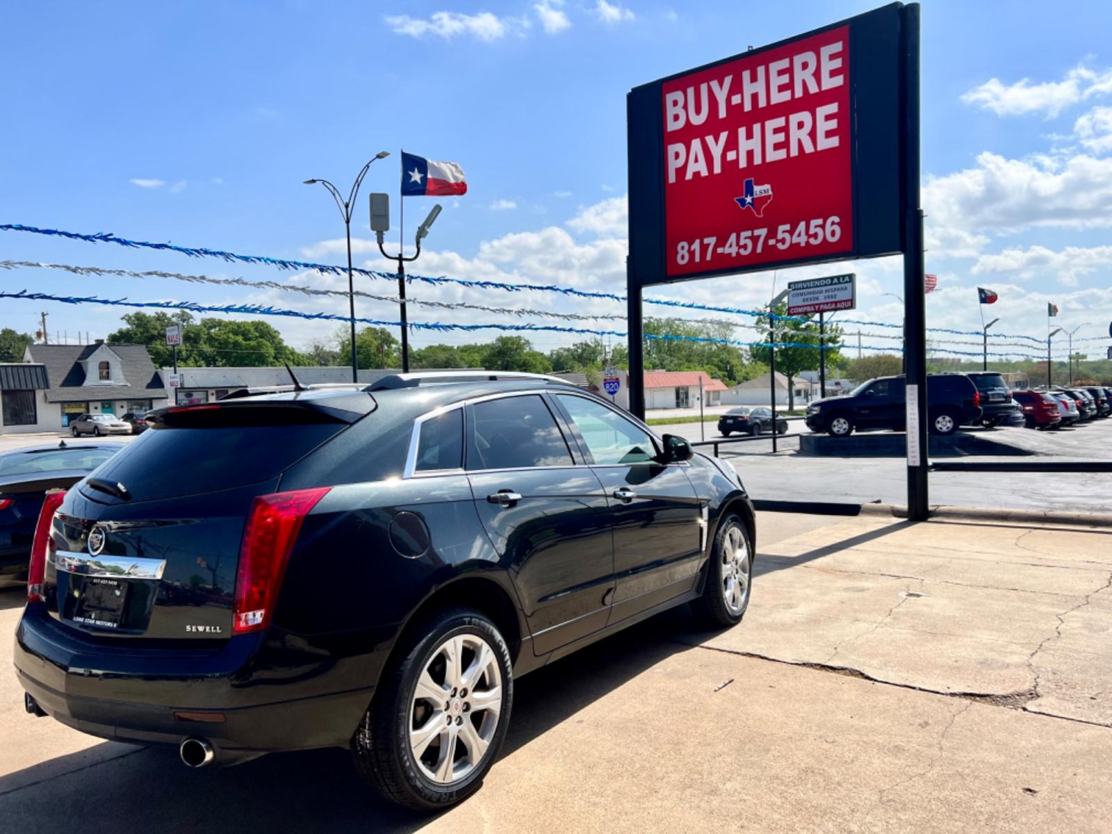 2011 BLACK CADILLAC SRX (3GYFNCEY0BS) , located at 5900 E. Lancaster Ave., Fort Worth, TX, 76112, (817) 457-5456, 0.000000, 0.000000 - This is a 2011 CADILLAC SRX 4 DOOR WAGON that is in excellent condition. There are no dents or scratches. The interior is clean with no rips or tears or stains. All power windows, door locks and seats. Ice cold AC for those hot Texas summer days. It is equipped with a CD player, AM/FM radio, AUX por - Photo #5