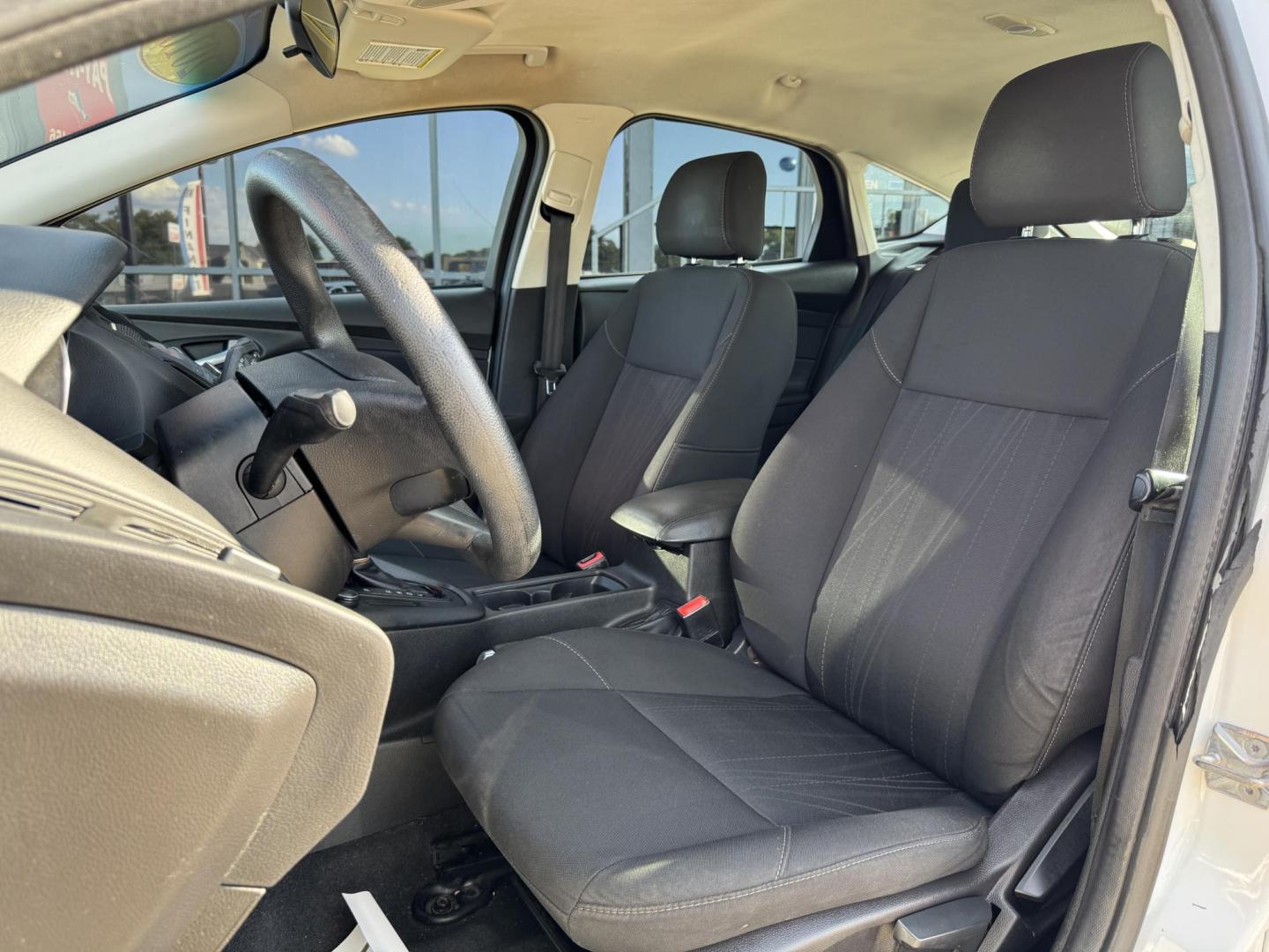 2016 WHITE FORD FOCUS (1FADP3K23GL) , located at 5900 E. Lancaster Ave., Fort Worth, TX, 76112, (817) 457-5456, 0.000000, 0.000000 - This is a 2016 FORD FOCUS 4 DOOR HATCHBACK that is in excellent condition. There are no dents or scratches. The interior is clean with no rips or tears or stains. All power windows, door locks and seats. Ice cold AC for those hot Texas summer days. It is equipped with a CD player, AM/FM radio, AUX p - Photo#9