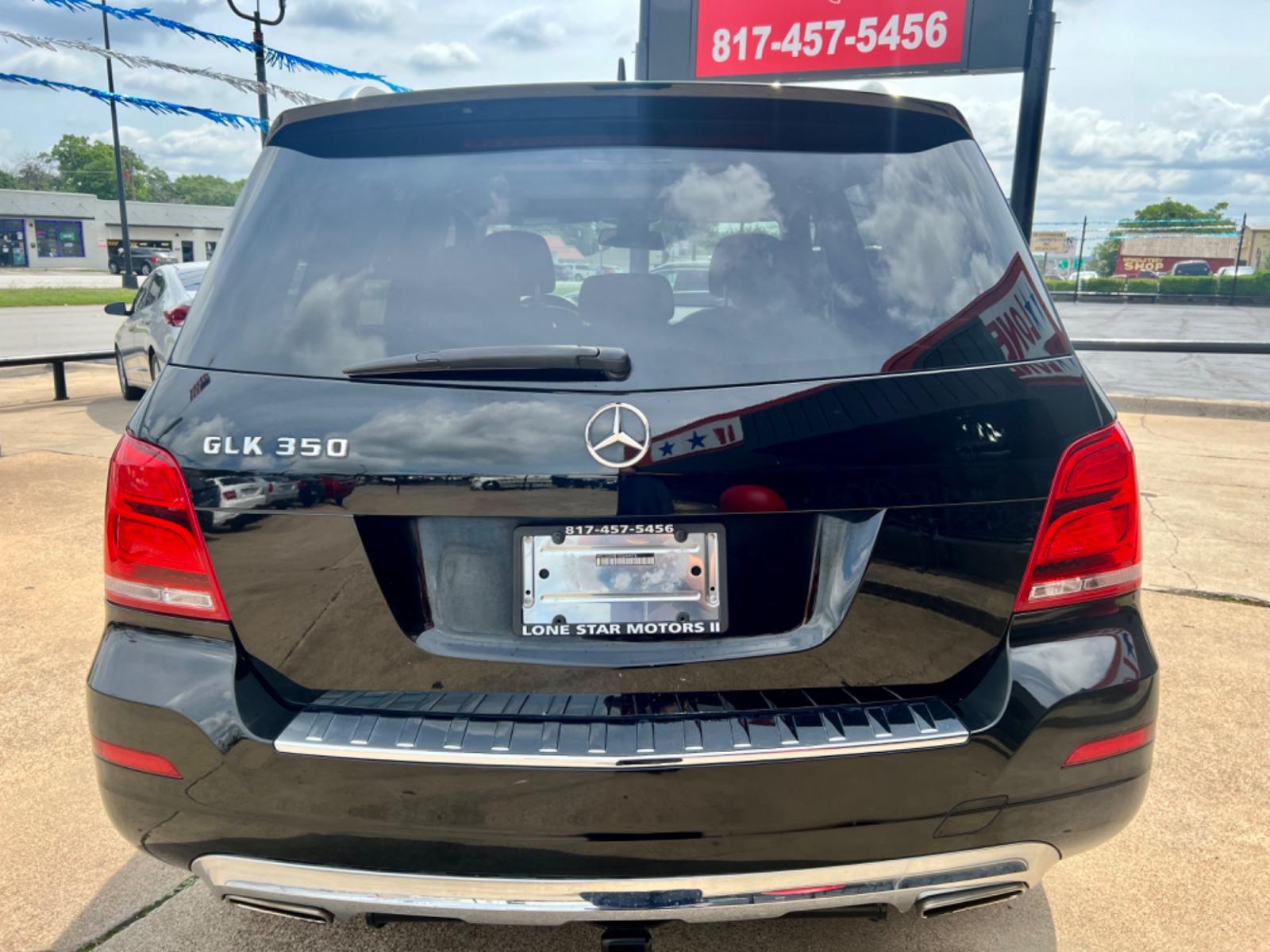2013 BLACK MERCEDES-BENZ GLK-CLASS (WDCGG5HB1DG) , located at 5900 E. Lancaster Ave., Fort Worth, TX, 76112, (817) 457-5456, 0.000000, 0.000000 - Photo #5