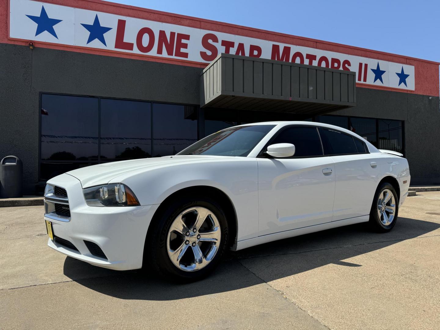 2013 WHITE DODGE CHARGER (2C3CDXBG2DH) , located at 5900 E. Lancaster Ave., Fort Worth, TX, 76112, (817) 457-5456, 0.000000, 0.000000 - This is a 2013 DODGE CHARGER 4 DOOR SEDAN that is in excellent condition. There are no dents or scratches. The interior is clean with no rips or tears or stains. All power windows, door locks and seats. Ice cold AC for those hot Texas summer days. It is equipped with a CD player, AM/FM radio, AUX po - Photo#1