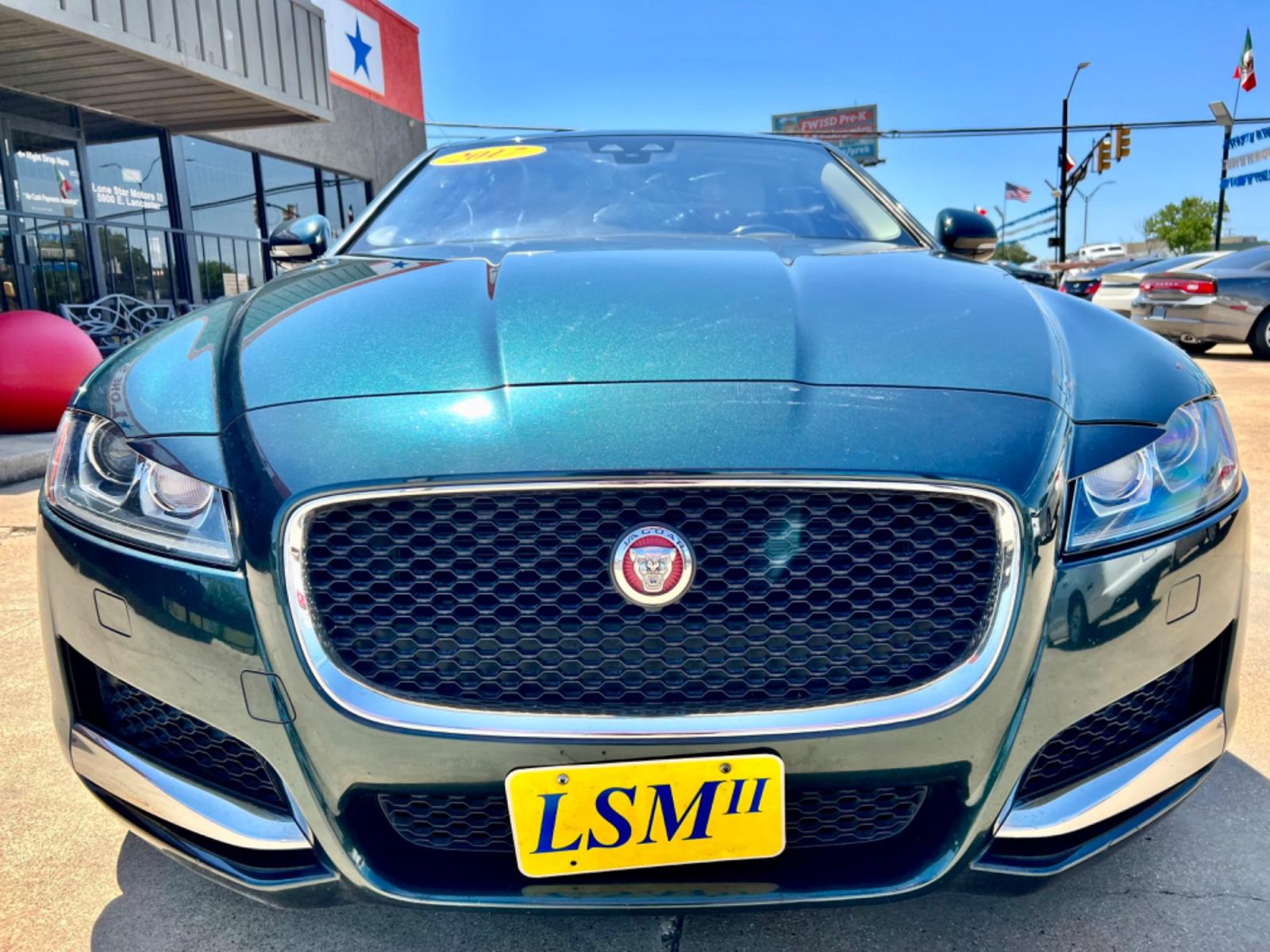 2017 GREEN /Tan JAGUAR XF (SAJBD4BV3HC) , located at 5900 E. Lancaster Ave., Fort Worth, TX, 76112, (817) 457-5456, 0.000000, 0.000000 - This is a 2017 JAGUAR XF 4 DOOR SEDAN that is in excellent condition. There are no dents or scratches. The interior is clean with no rips or tears or stains. All power windows, door locks and seats. Ice cold AC for those hot Texas summer days. It is equipped with a CD player, AM/FM radio, AUX port, - Photo #2
