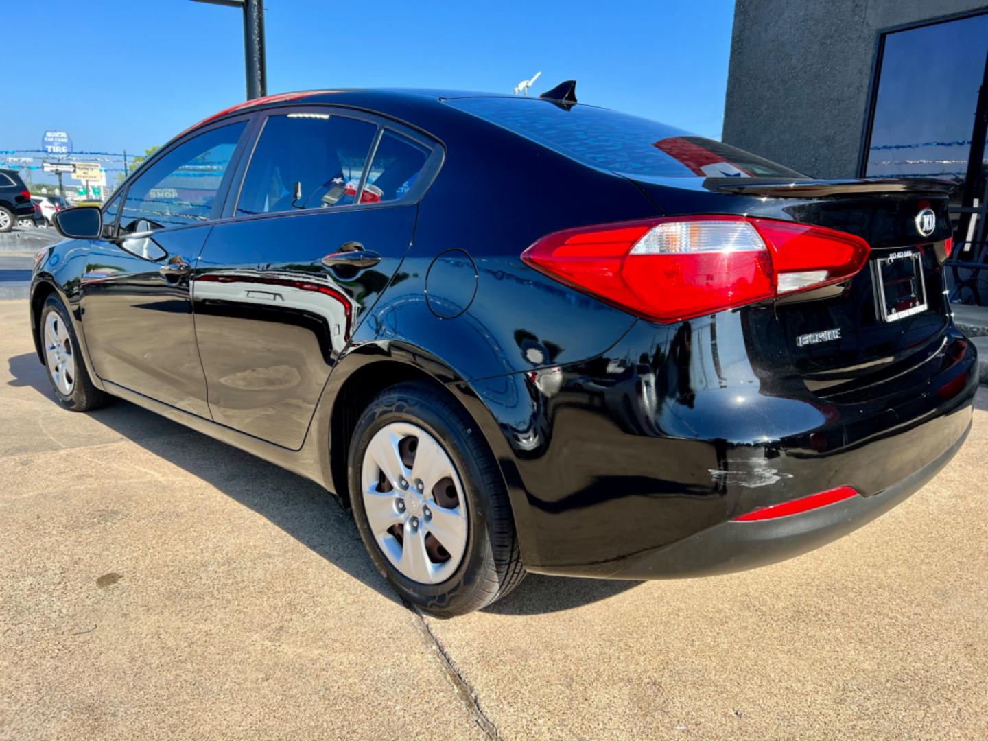 2016 BLACK KIA FORTE (KNAFK4A61G5) , located at 5900 E. Lancaster Ave., Fort Worth, TX, 76112, (817) 457-5456, 0.000000, 0.000000 - This is a 2016 KIA FORTE 4 DOOR SEDAN that is in excellent condition. There are no dents or scratches. The interior is clean with no rips or tears or stains. All power windows, door locks and seats. Ice cold AC for those hot Texas summer days. It is equipped with a CD player, AM/FM radio, AUX port, - Photo#4