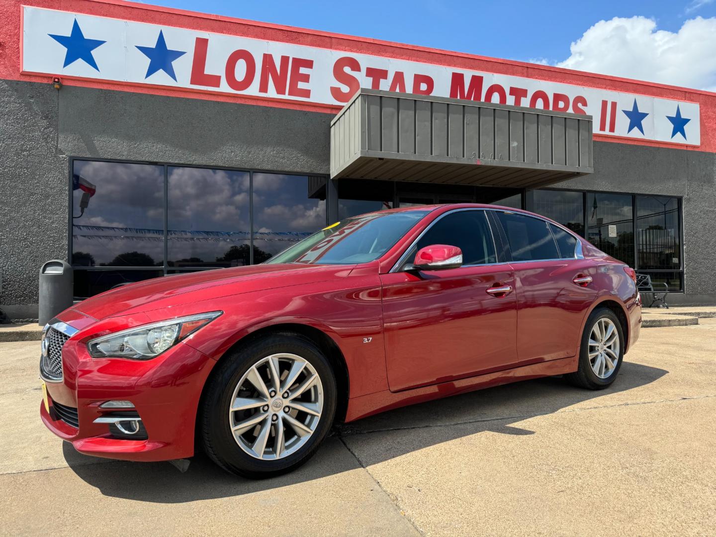 2014 RED INFINITI Q50 (JN1BV7AP9EM) , located at 5900 E. Lancaster Ave., Fort Worth, TX, 76112, (817) 457-5456, 0.000000, 0.000000 - This is a 2014 INFINITI Q50 4 DOOR SEDAN that is in excellent condition. There are no dents or scratches. The interior is clean with no rips or tears or stains. All power windows, door locks and seats. Ice cold AC for those hot Texas summer days. It is equipped with a CD player, AM/FM radio, AUX por - Photo#0