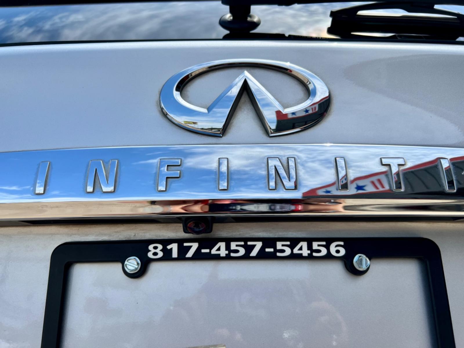 2013 SILVER INFINITI JX35 (5N1AL0MM3DC) , located at 5900 E. Lancaster Ave., Fort Worth, TX, 76112, (817) 457-5456, 0.000000, 0.000000 - This is a 2013 INFINITI JX35 4 DOOR SUV that is in excellent condition. There are no dents or scratches. The interior is clean with no rips or tears or stains. All power windows, door locks and seats. Ice cold AC for those hot Texas summer days. It is equipped with a CD player, AM/FM radio, AUX port - Photo #24