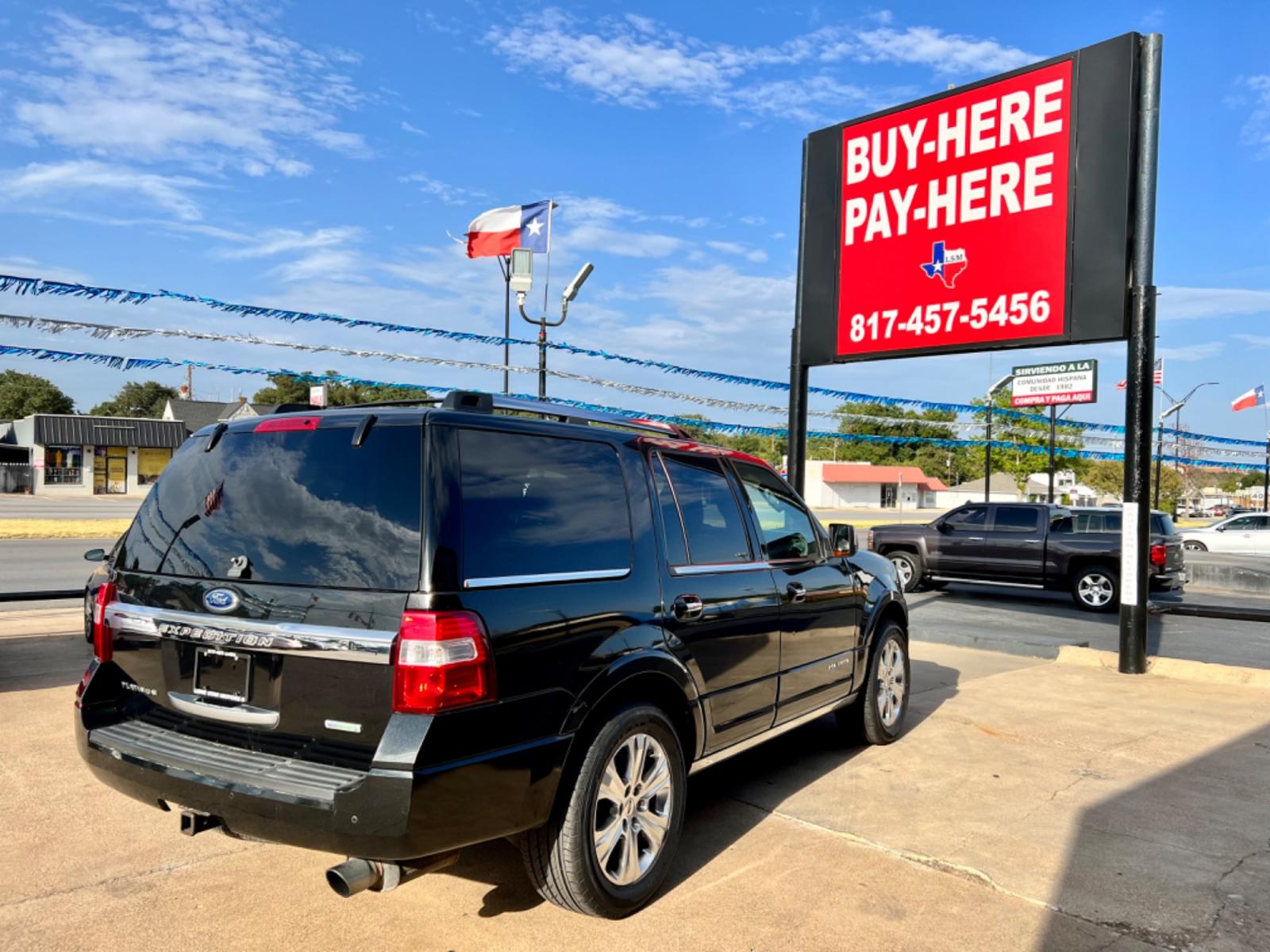 2015 BLACK FORD EXPEDITION (1FMJU1LTXFE) , located at 5900 E. Lancaster Ave., Fort Worth, TX, 76112, (817) 457-5456, 0.000000, 0.000000 - This is a 2015 FORD EXPEDITION 4 DOOR SUV that is in excellent condition. There are no dents or scratches. The interior is clean with no rips or tears or stains. All power windows, door locks and seats. Ice cold AC for those hot Texas summer days. It is equipped with a CD player, AM/FM radio, AUX po - Photo #6