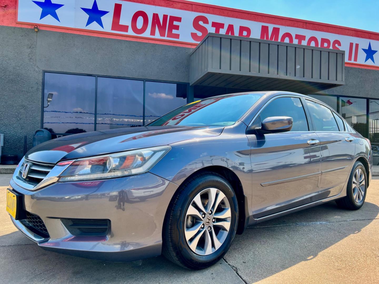 2015 SILVER HONDA ACCORD (1HGCR2F36FA) , located at 5900 E. Lancaster Ave., Fort Worth, TX, 76112, (817) 457-5456, 0.000000, 0.000000 - This is a 2015 HONDA ACCORD 4 DOOR SEDAN that is in excellent condition. There are no dents or scratches. The interior is clean with no rips or tears or stains. All power windows, door locks and seats. Ice cold AC for those hot Texas summer days. It is equipped with a CD player, AM/FM radio, AUX por - Photo#1