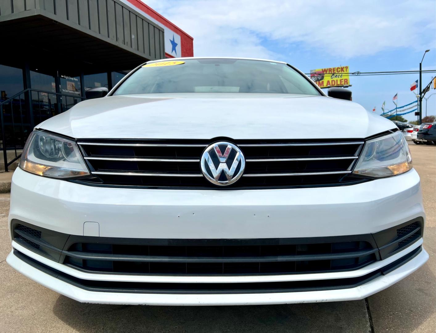 2015 WHITE VOLKSWAGEN JETTA (3VW2K7AJ1FM) , located at 5900 E. Lancaster Ave., Fort Worth, TX, 76112, (817) 457-5456, 0.000000, 0.000000 - This is a 2015 VOLKSWAGEN JETTA 4 DOOR SEDAN that is in excellent condition. There are no dents or scratches. The interior is clean with no rips or tears or stains. All power windows, door locks and seats. Ice cold AC for those hot Texas summer days. It is equipped with a CD player, AM/FM radio, AUX - Photo#2