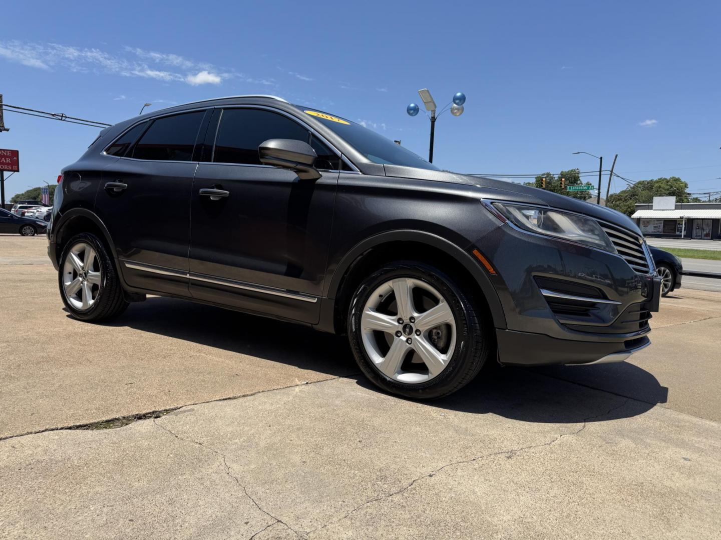 2017 GRAY LINCOLN MKC PREMIER (5LMCJ1D90HU) , located at 5900 E. Lancaster Ave., Fort Worth, TX, 76112, (817) 457-5456, 0.000000, 0.000000 - Step into luxury with this 2017 Lincoln MKC Premier, where comfort and technology come together in a sleek, compact SUV. This vehicle is loaded with premium features designed to make every drive enjoyable. Push to Start Leather Interior Heated Front Seats Backup Camera Dual-Zone Climate - Photo#2