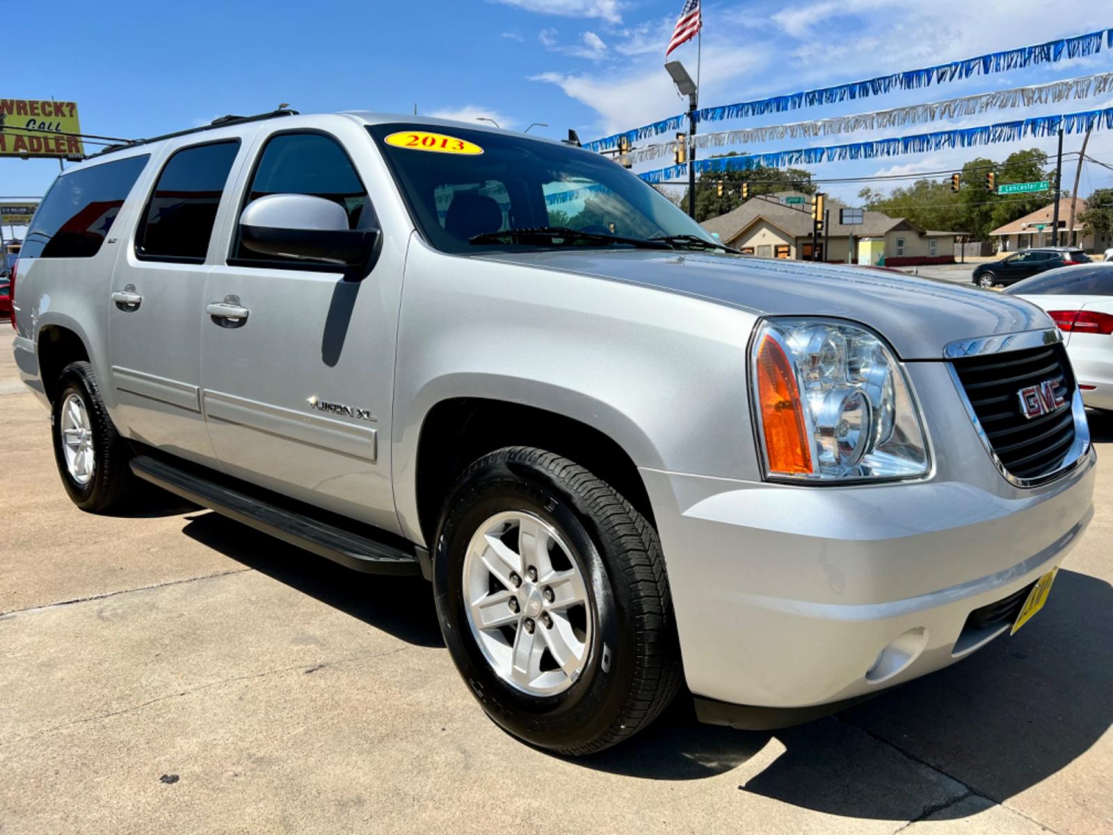 2013 SILVER GMC YUKON XL SLT1 (1GKS2KE78DR) , located at 5900 E. Lancaster Ave., Fort Worth, TX, 76112, (817) 457-5456, 0.000000, 0.000000 - This is a 2013 GMC YUKON XL SLT1 4 DOOR SUV that is in excellent condition. There are no dents or scratches. The interior is clean with no rips or tears or stains. All power windows, door locks and seats. Ice cold AC for those hot Texas summer days. It is equipped with a CD player, AM/FM radio, AUX - Photo #8