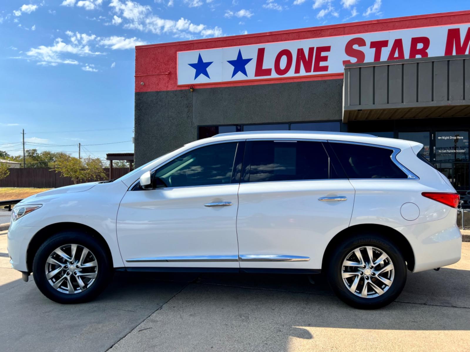 2013 WHITE INFINITI JX35 BASE (5N1AL0MN3DC) , located at 5900 E. Lancaster Ave., Fort Worth, TX, 76112, (817) 457-5456, 0.000000, 0.000000 - This is a 2013 INFINITI JX35 BASE 4 DOOR SUV that is in excellent condition. There are no dents or scratches. The interior is clean with no rips or tears or stains. All power windows, door locks and seats. Ice cold AC for those hot Texas summer days. It is equipped with a CD player, AM/FM radio, AUX - Photo #3