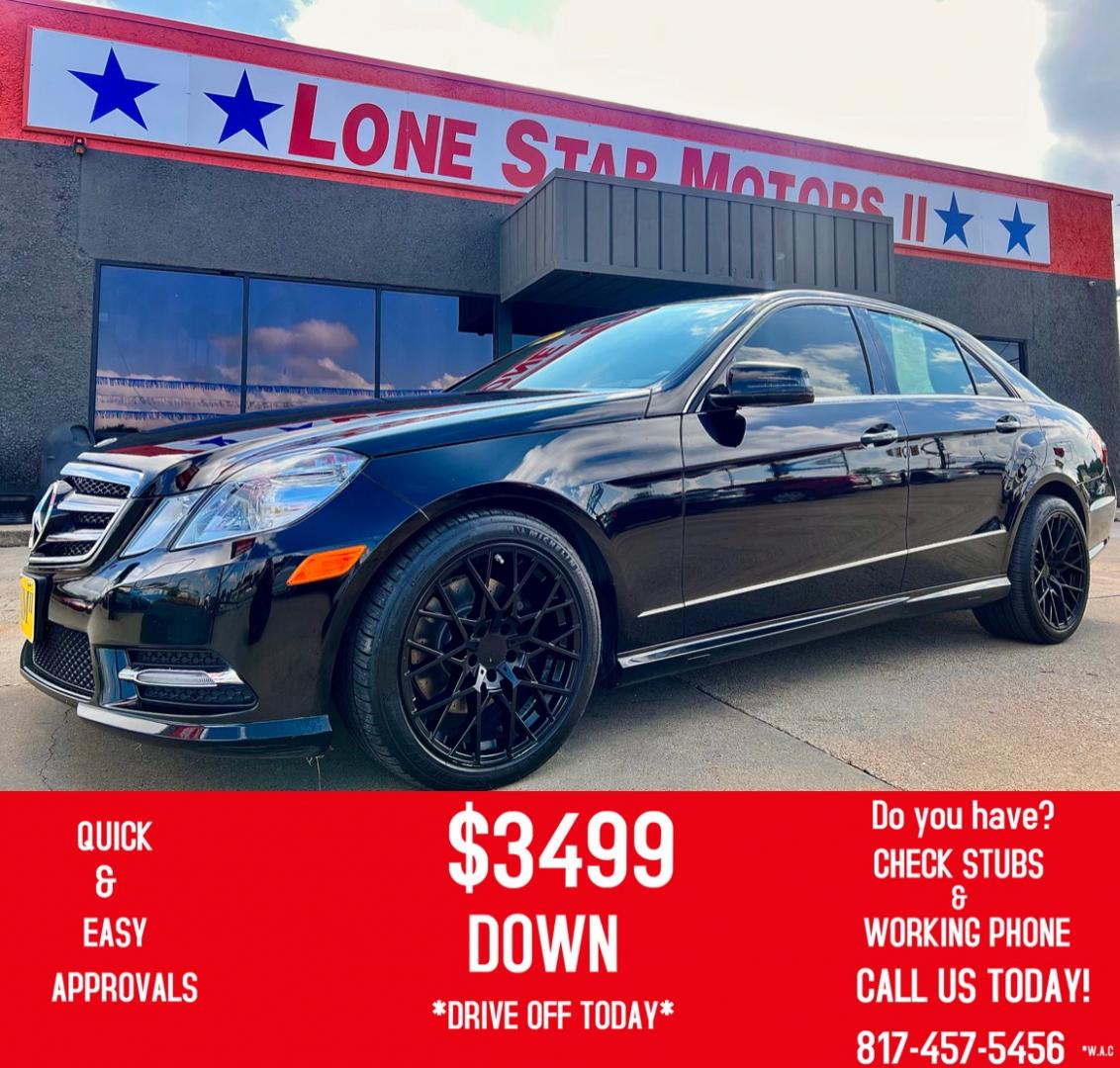 2013 BLACK MERCEDES-BENZ E-CLASS E350 (WDDHF5KB0DA) , located at 5900 E. Lancaster Ave., Fort Worth, TX, 76112, (817) 457-5456, 0.000000, 0.000000 - This is a 2013 MERCEDES-BENZ E-CLASS E350 4 DOOR SEDAN that is in excellent condition. There are no dents or scratches. The interior is clean with no rips or tears or stains. All power windows, door locks and seats. Ice cold AC for those hot Texas summer days. It is equipped with a CD player, AM/FM - Photo#0