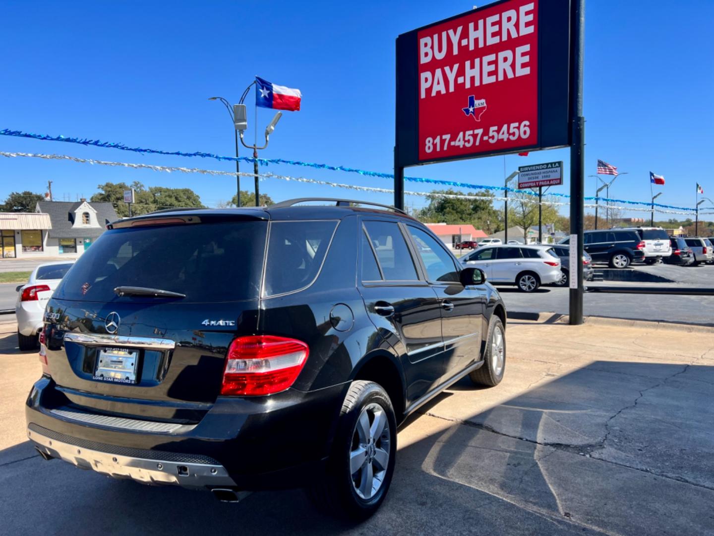 2007 BLACK MERCEDES-BENZ M-CLASS (4JGBB75E07A) , located at 5900 E. Lancaster Ave., Fort Worth, TX, 76112, (817) 457-5456, 0.000000, 0.000000 - CASH CAR ONLY, NO FINANCING AVAILABLE. THIS 2007 MERCEDES-BENZ M-CLASS 4 DOOR SUV RUNS AND DRIVES GREAT. IT IS EQUIPPED WITH A CD PLAYER, AM/FM RADIO AND AN AUX PORT. THE TIRES ARE IN GOOD CONDITION AND STILL HAVE TREAD LEFT ON THEM. THIS CAR WILL NOT LAST SO ACT FAST! Call or text Frances at - Photo#6