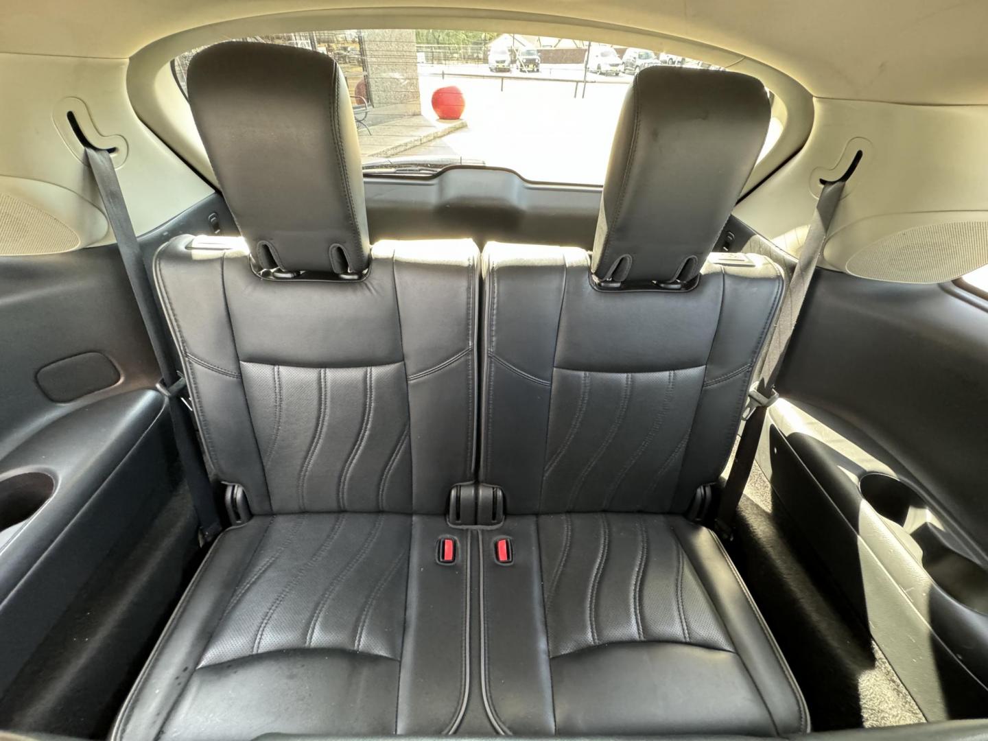 2013 GRAY INFINITI JX35 BASE (5N1AL0MN9DC) , located at 5900 E. Lancaster Ave., Fort Worth, TX, 76112, (817) 457-5456, 0.000000, 0.000000 - This is a 2013 INFINITI JX35 BASE 4 DOOR SUV that is in excellent condition. There are no dents or scratches. The interior is clean with no rips or tears or stains. All power windows, door locks and seats. Ice cold AC for those hot Texas summer days. It is equipped with a CD player, AM/FM radio, AUX - Photo#15