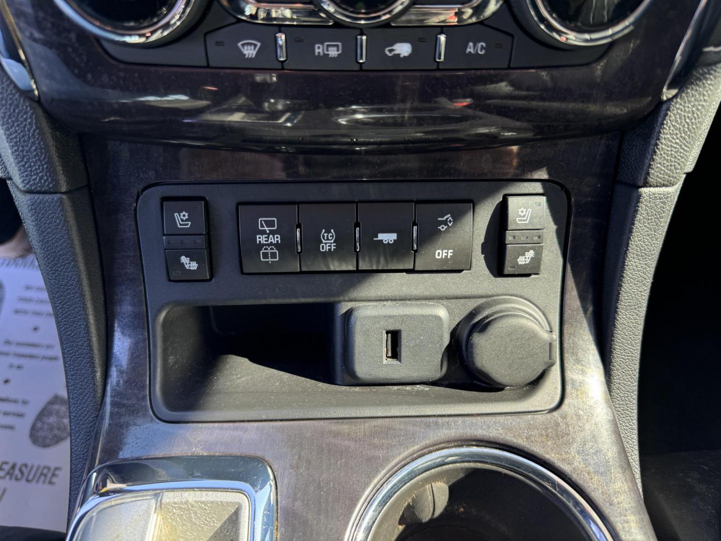 2015 SILVER BUICK ENCLAVE PREMIUM (5GAKRCKD2FJ) , located at 5900 E. Lancaster Ave., Fort Worth, TX, 76112, (817) 457-5456, 0.000000, 0.000000 - This is a 2015 BUICK ENCLAVE PREMIUM 4 DOOR SUV that is in excellent condition. There are no dents or scratches. The interior is clean with no rips or tears or stains. All power windows, door locks and seats. Ice cold AC for those hot Texas summer days. It is equipped with a CD player, AM/FM radio, - Photo#22